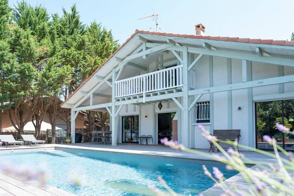 Location Belle villa Landaise 4 chambres , jardin et piscine au sel chauffée - PYLA-SUR-MER