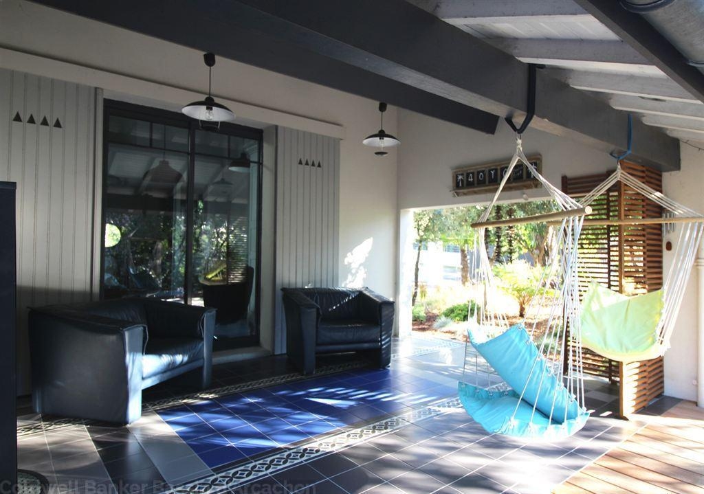 Achète grande villa avec piscine et 4 chambres sur Arcachon