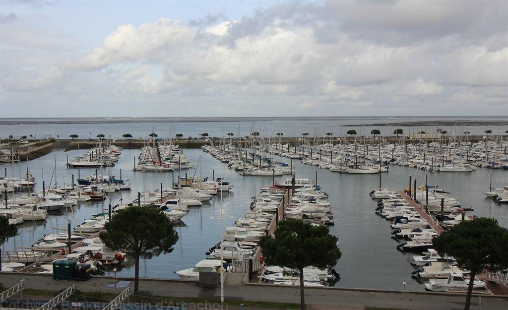 Acheter  appartement traversant avec vue port de plaisance Arcachon
