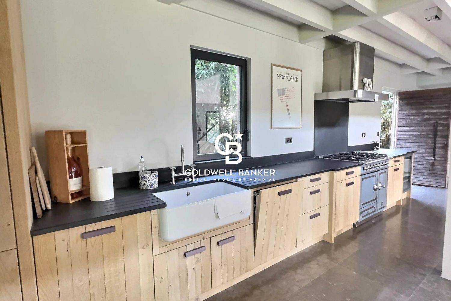 Villa à vendre au Cap Ferret - architecture bois, proche plages, commerces et embarcadère