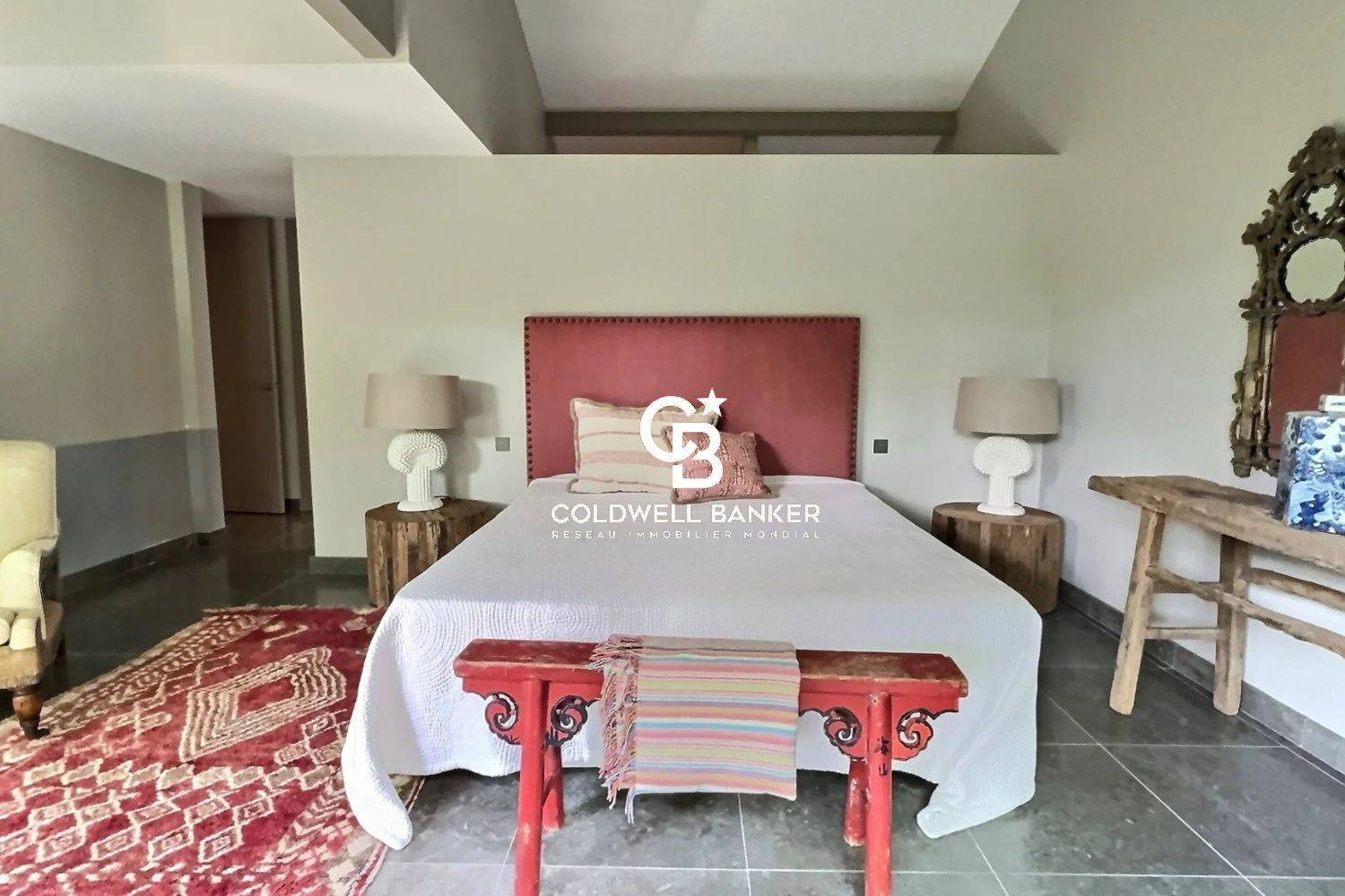 Villa à vendre au Cap Ferret - architecture bois, proche plages, commerces et embarcadère