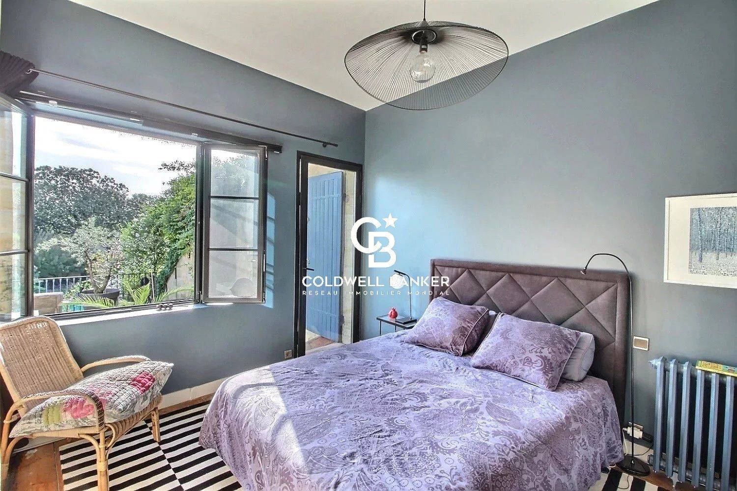 Belle maison bourgeoise 6 chambres avec jardin et piscine à vendre Bordeaux