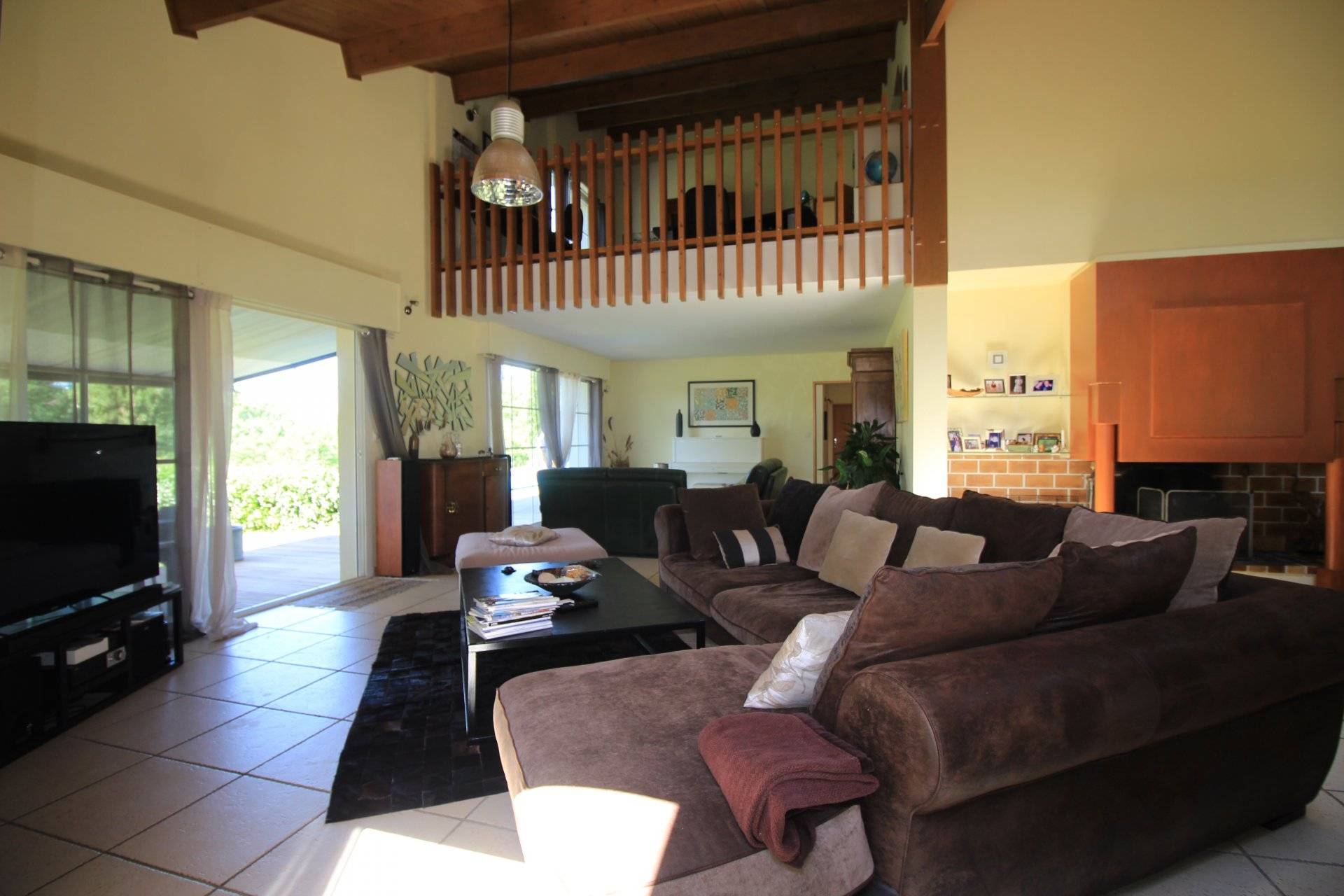 Acheter villa avec prestations de luxe autour de Bordeaux