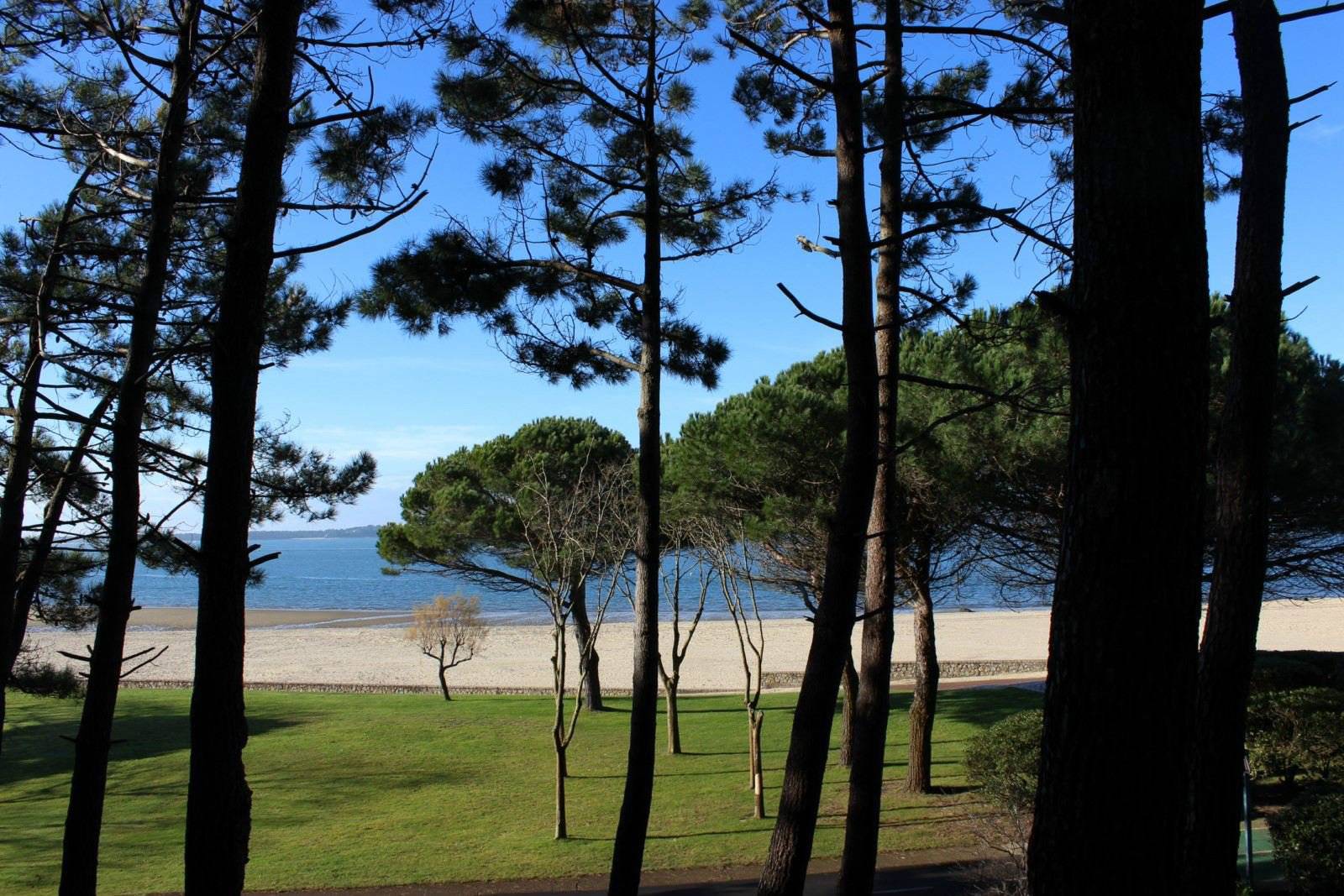 Villa de prestige avec vue panoramique à vendre à Arcachon Pereire