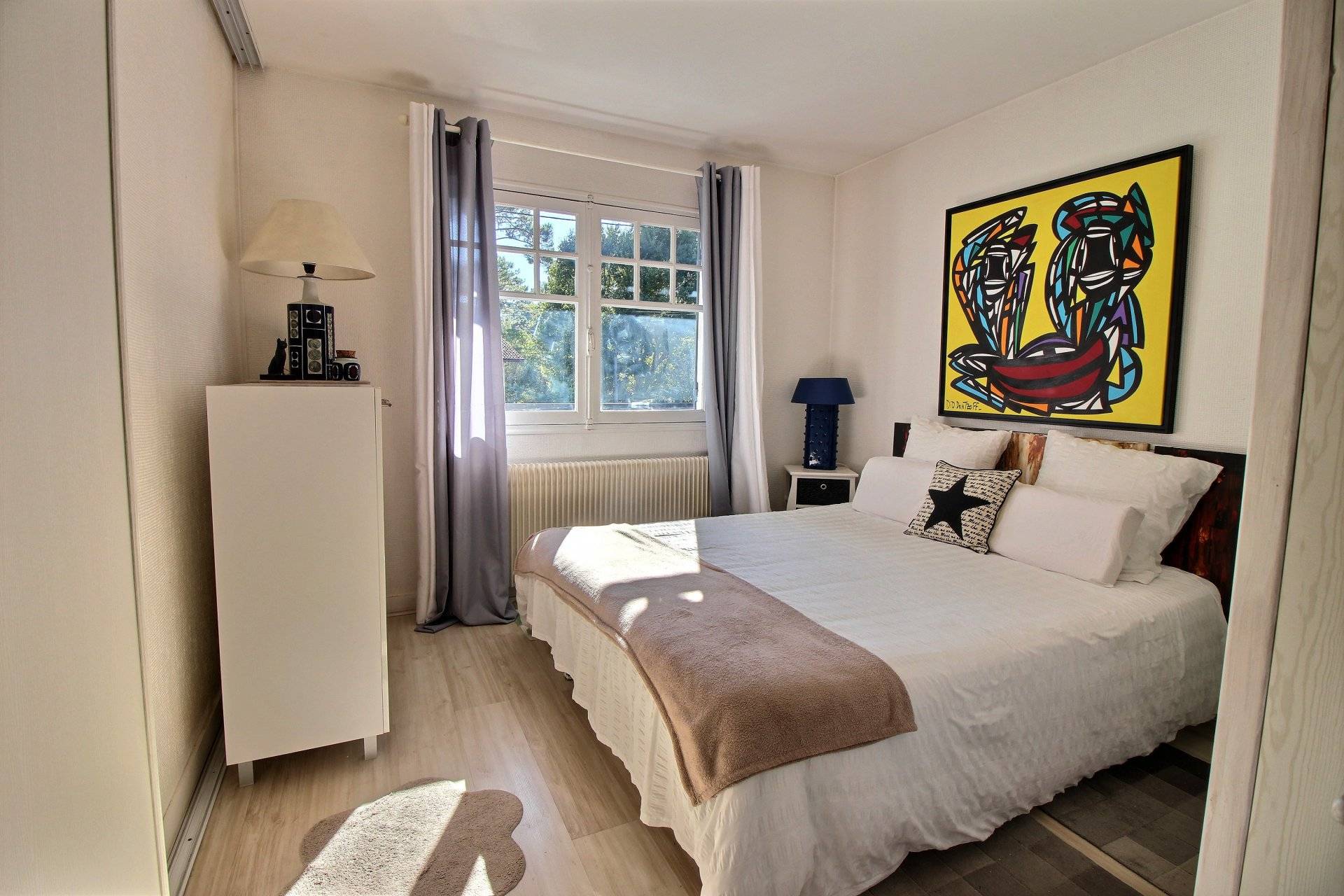 Recherche superbe villa avec piscine 2 appartements indépendants ARCACHON LES ABATILLES