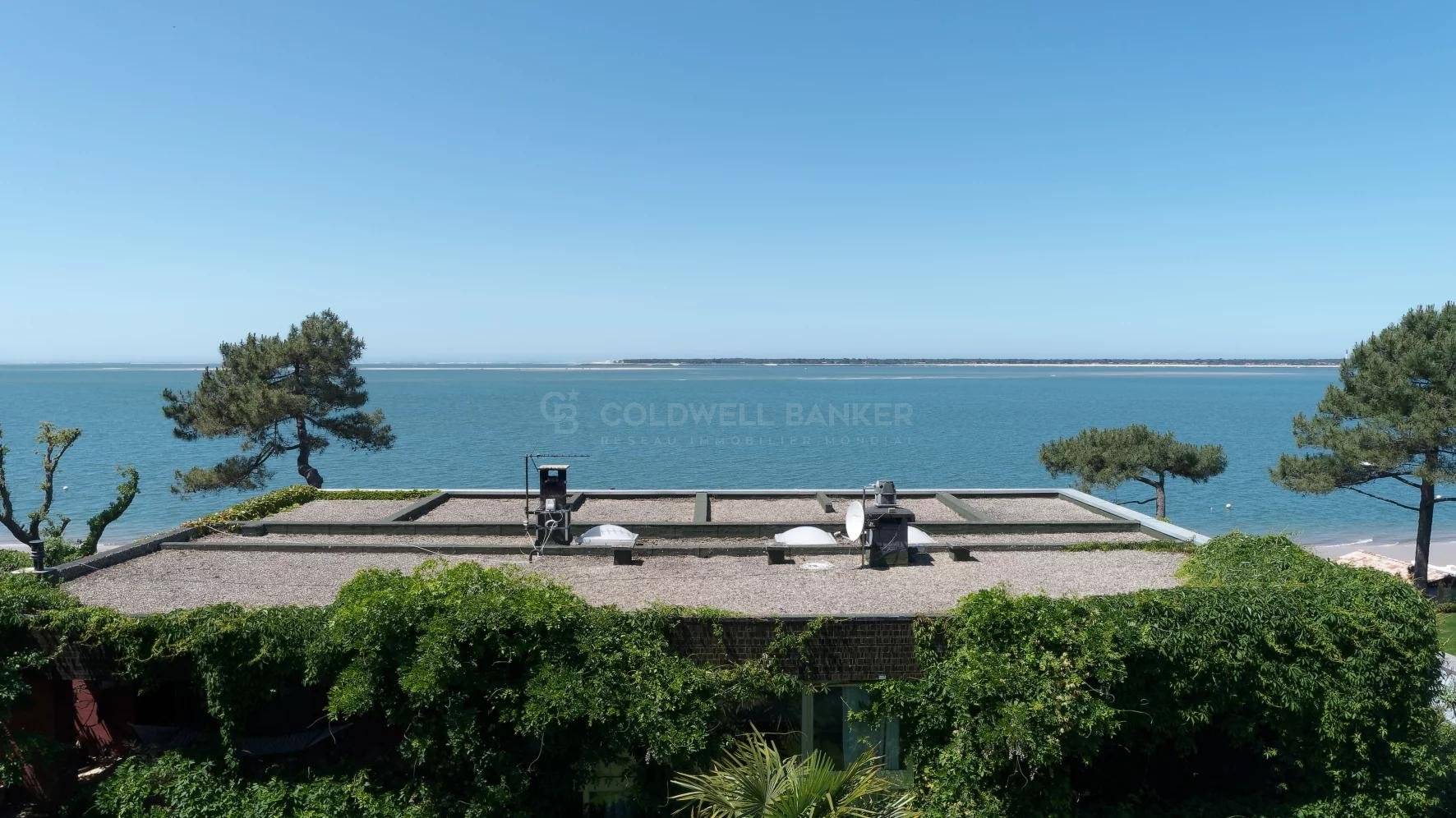 Exceptionnelle villa en première ligne - Pyla sur mer