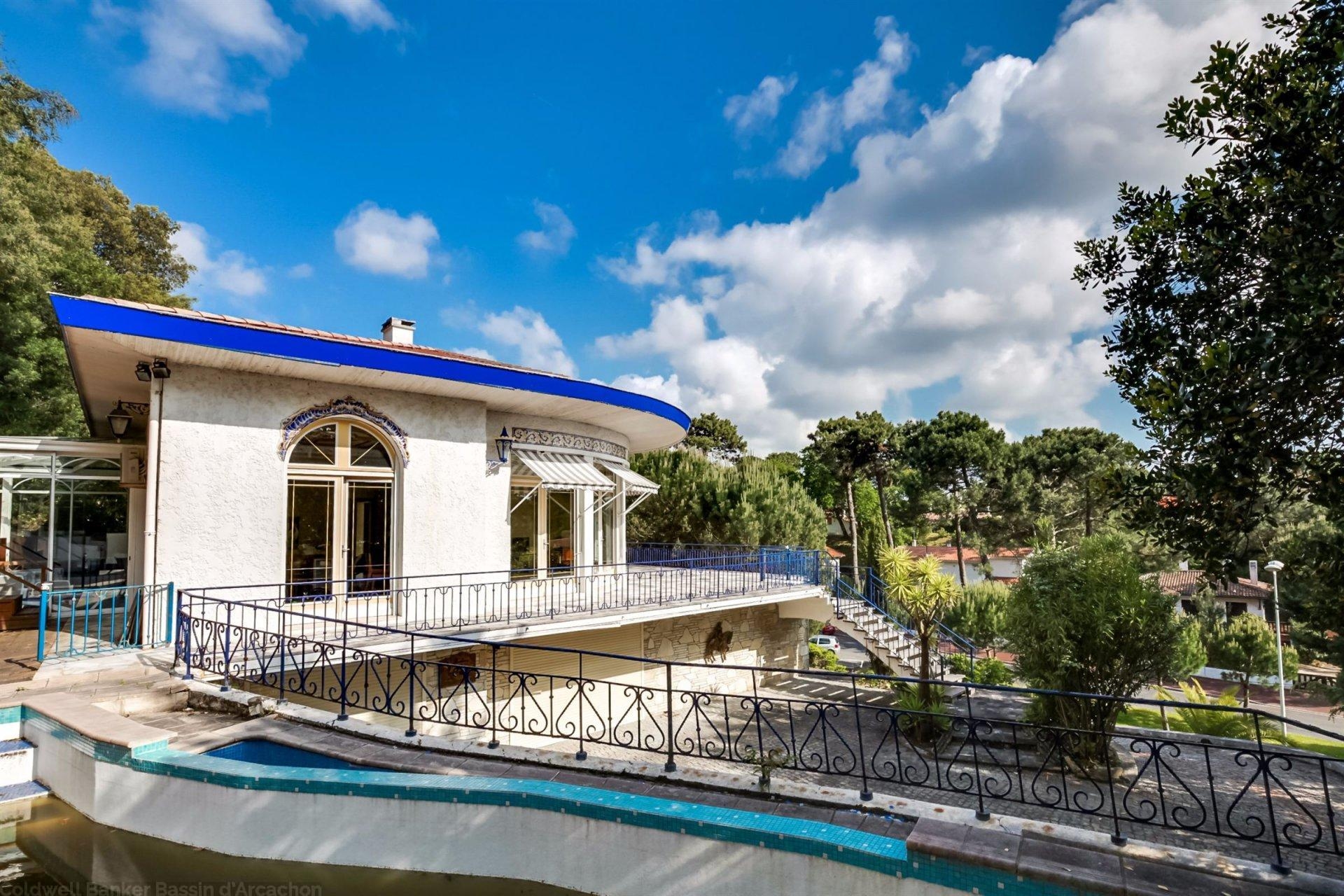 Pereire proche plage villa de standing à vendre