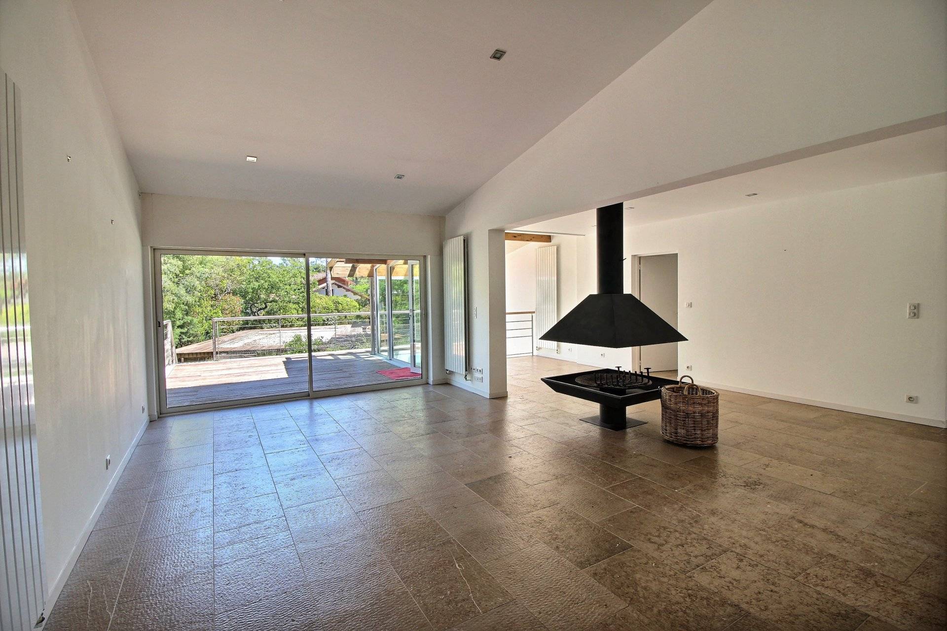 villa avec dépendance et piscine à vendre bassin d'Arcachon