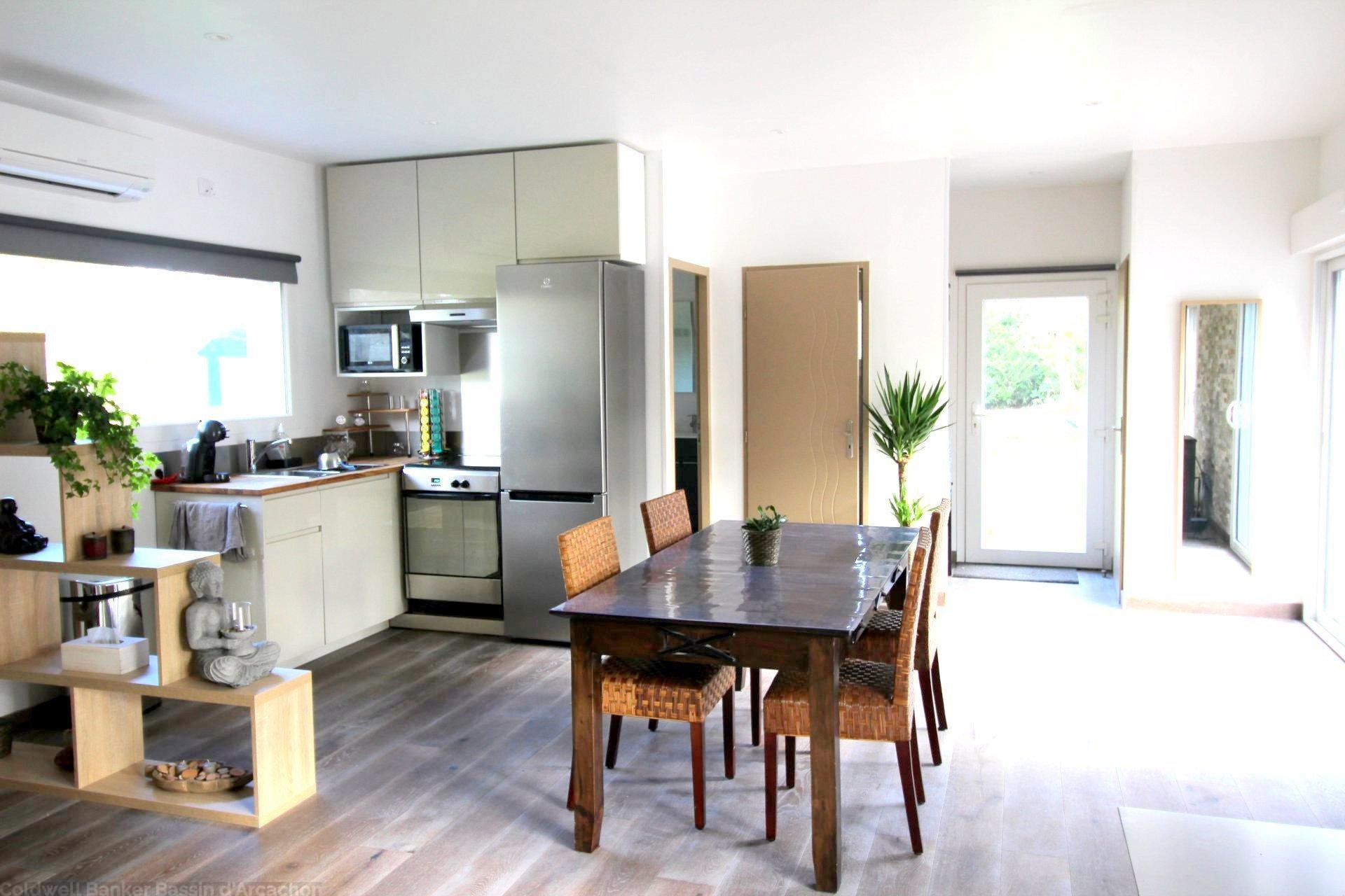 achat contemporaine 5 chambres avec grand jardin et piscine Bordeaux