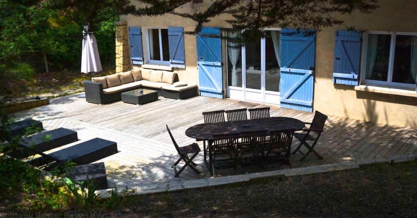 vente villa grand terrain proche de la plage