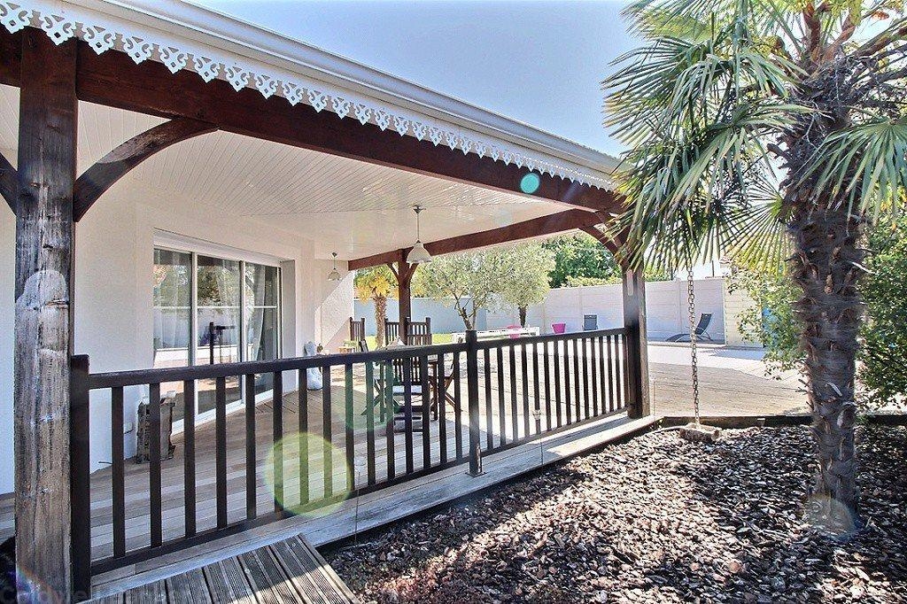 Villa moderne à vendre au calme proche des commerces à Gujan-Mestras