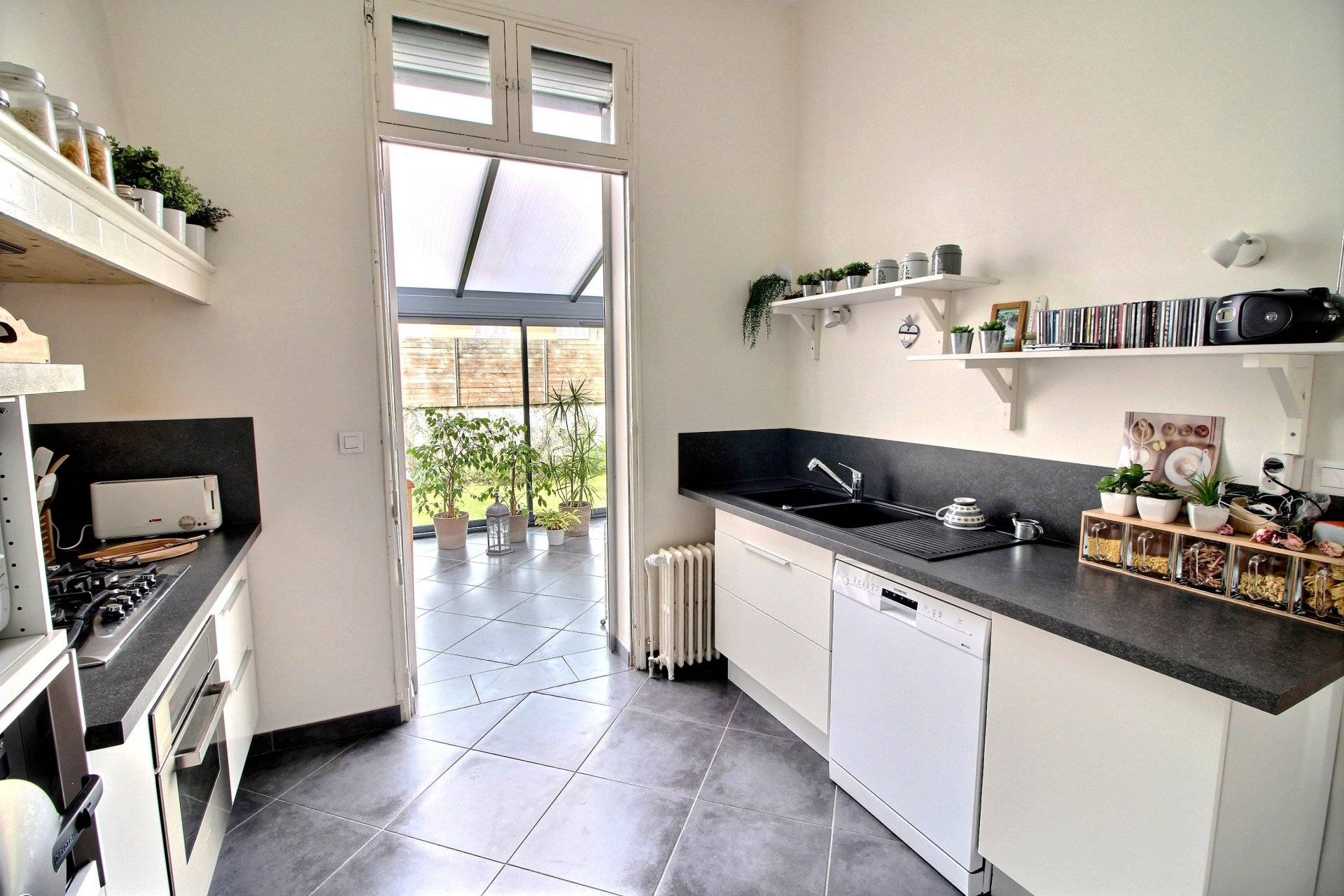 chartreuse à vendre proche bordeaux le bouscat 33 gironde