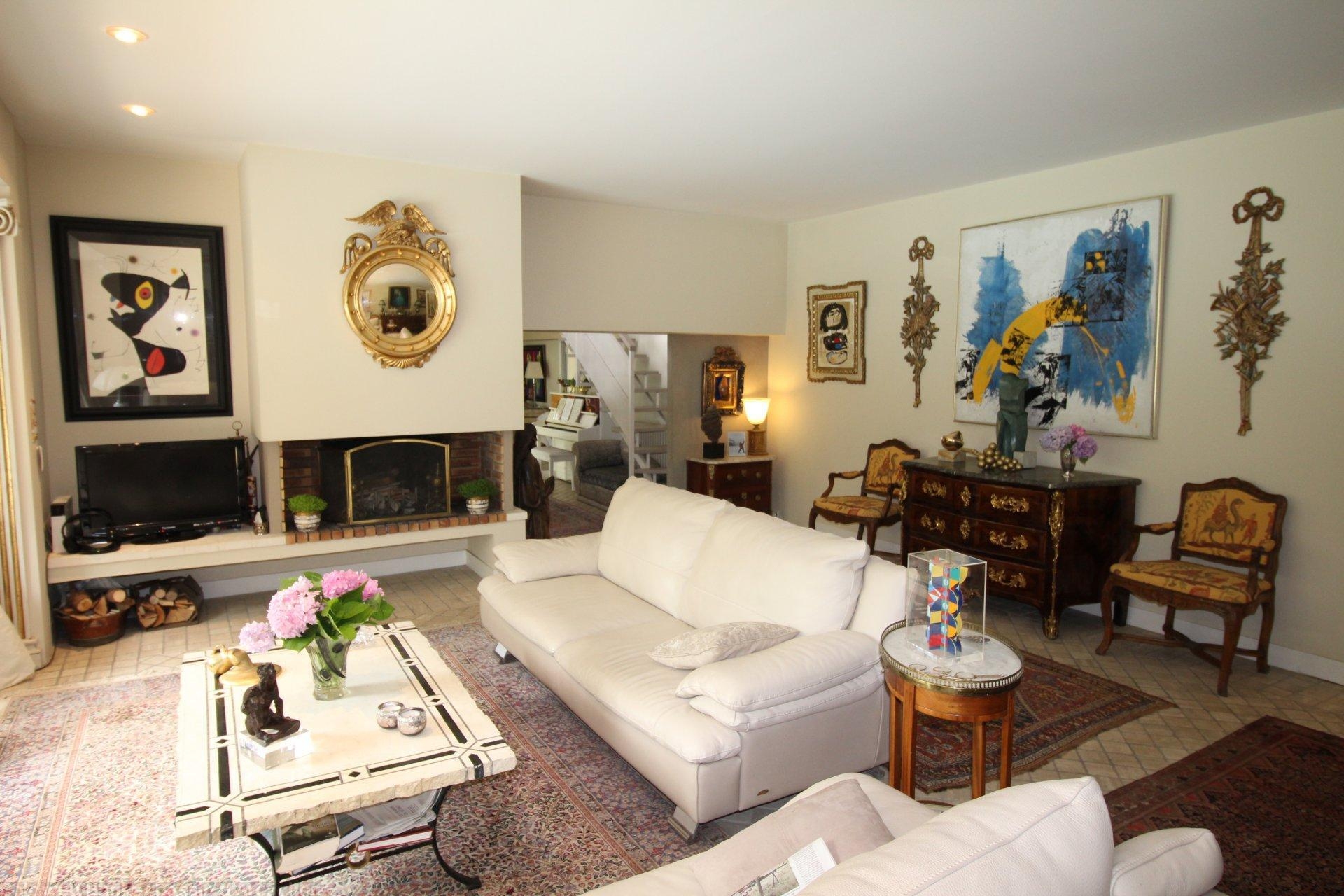 A vendre maison familiale rénovée 4 chambres bordeaux caudéran