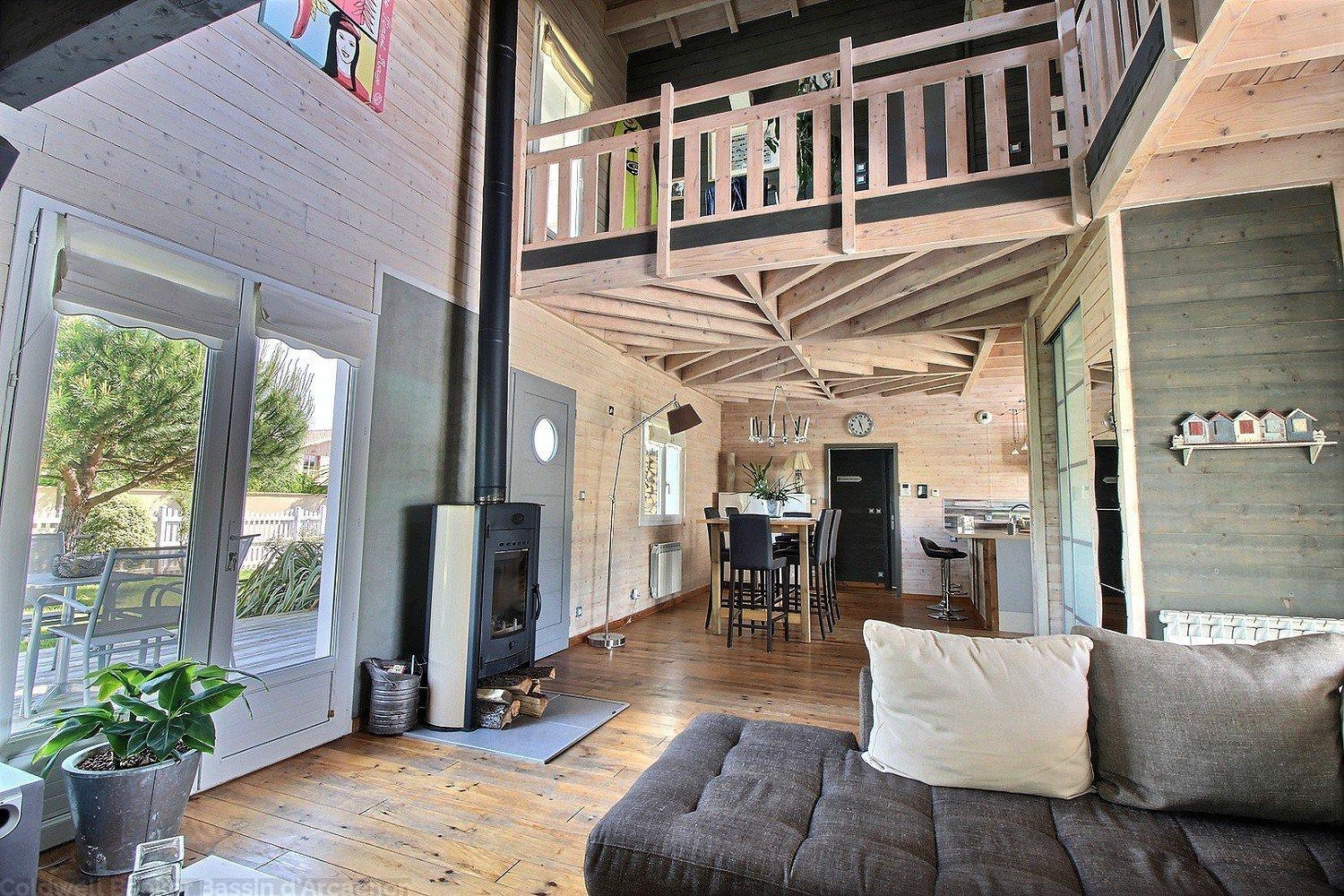 Maison moderne séjour cathédrale à vendre sur le bassin d'arcachon à Gujan-Mestras