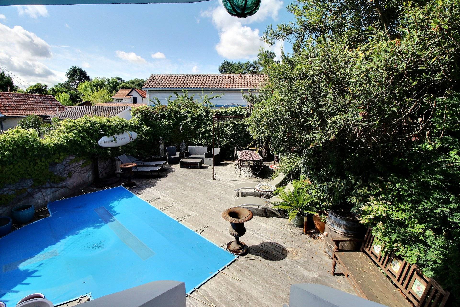 Recherche maison atypique sur trois niveaux