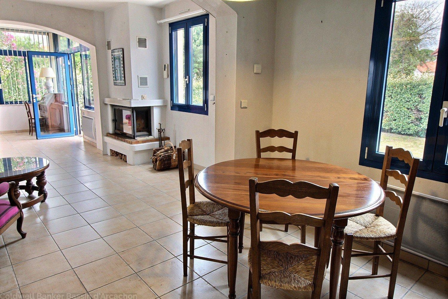 Maison 4 chambres a vendre centre ville arcachon