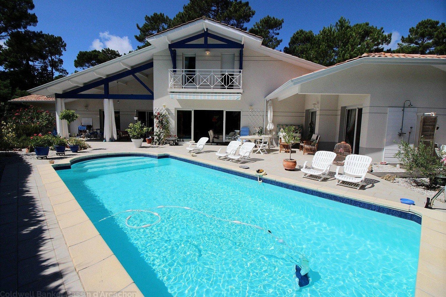 acheter maison 5 chambres avec piscine pyla sur mer