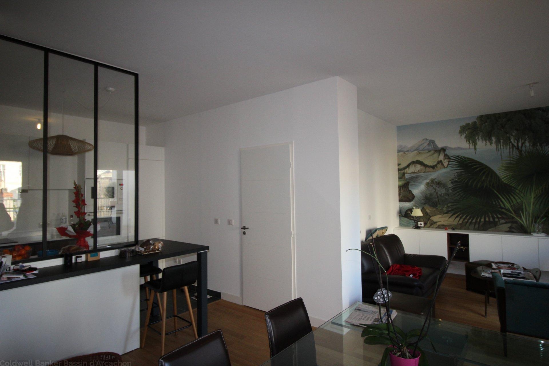 Vente appartement 2 chambres avec terrasse bordeaux hyper centre