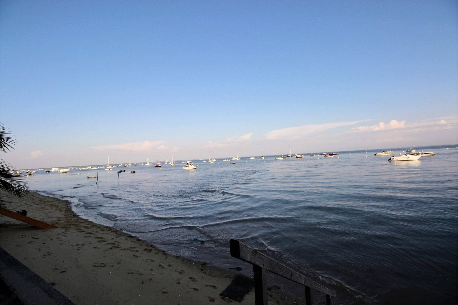 Grande villa en première ligne à vendre LEGE CAP FERRET