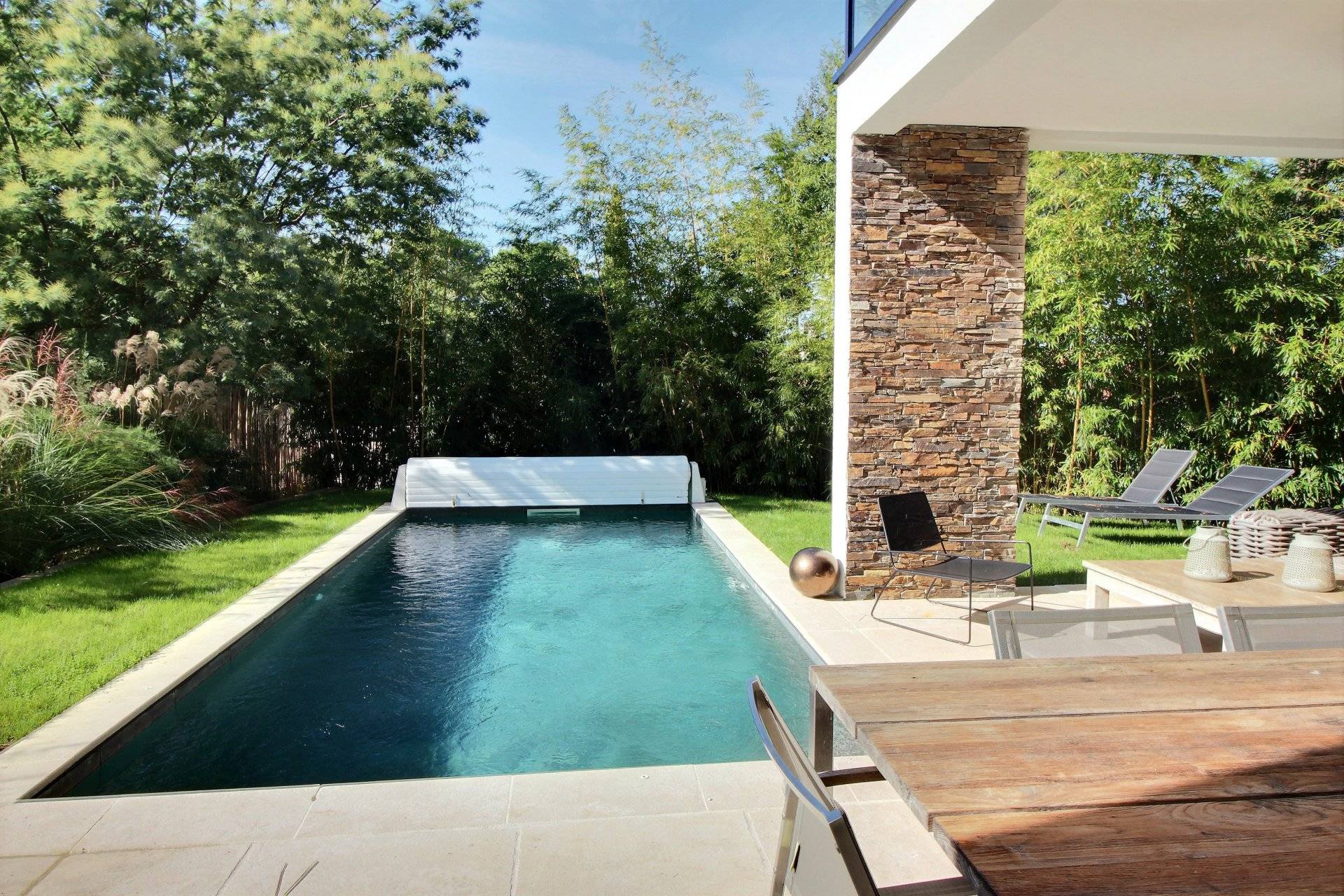 Maison d'architecte neuve avec piscine 4 chambres à vendre quartier Abatilles ARCACHON