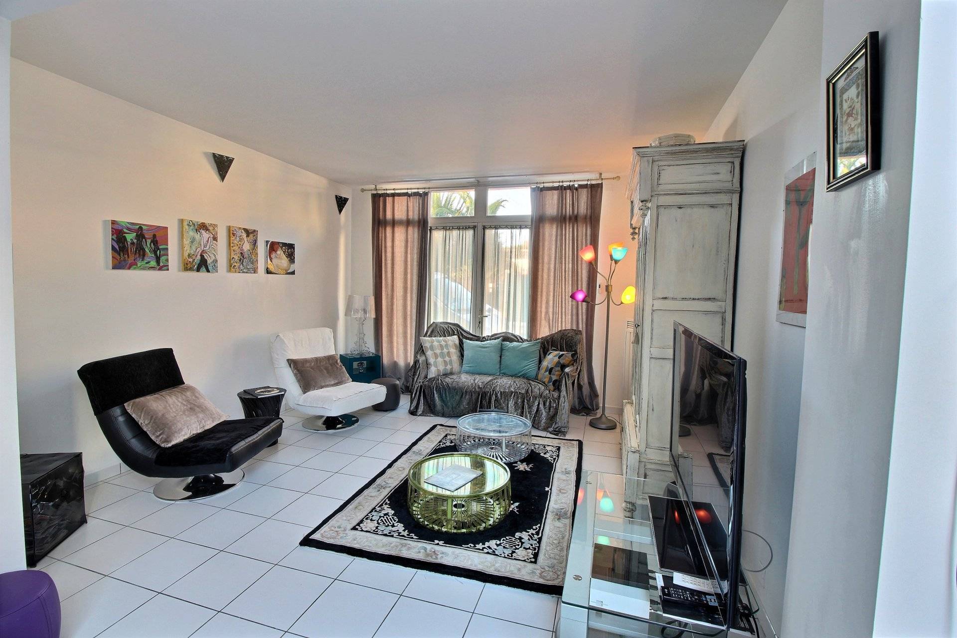 Vente grande maison de ville contemporaine avec terrasse 4 chambres proche plage et commerces ARCACHON VILLE D'ETE