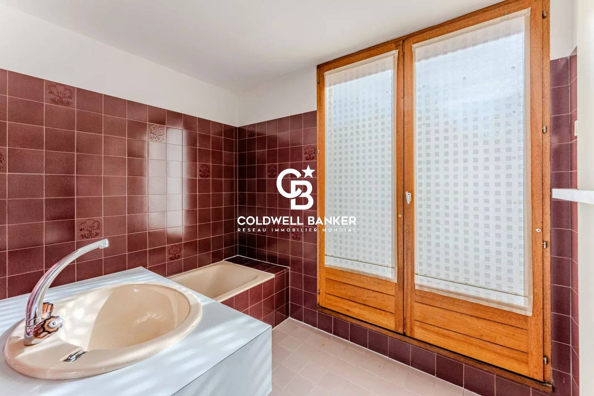 Appartement à vendre à Arcachon proche Pereire – triplex 6 suites, jardin et garage