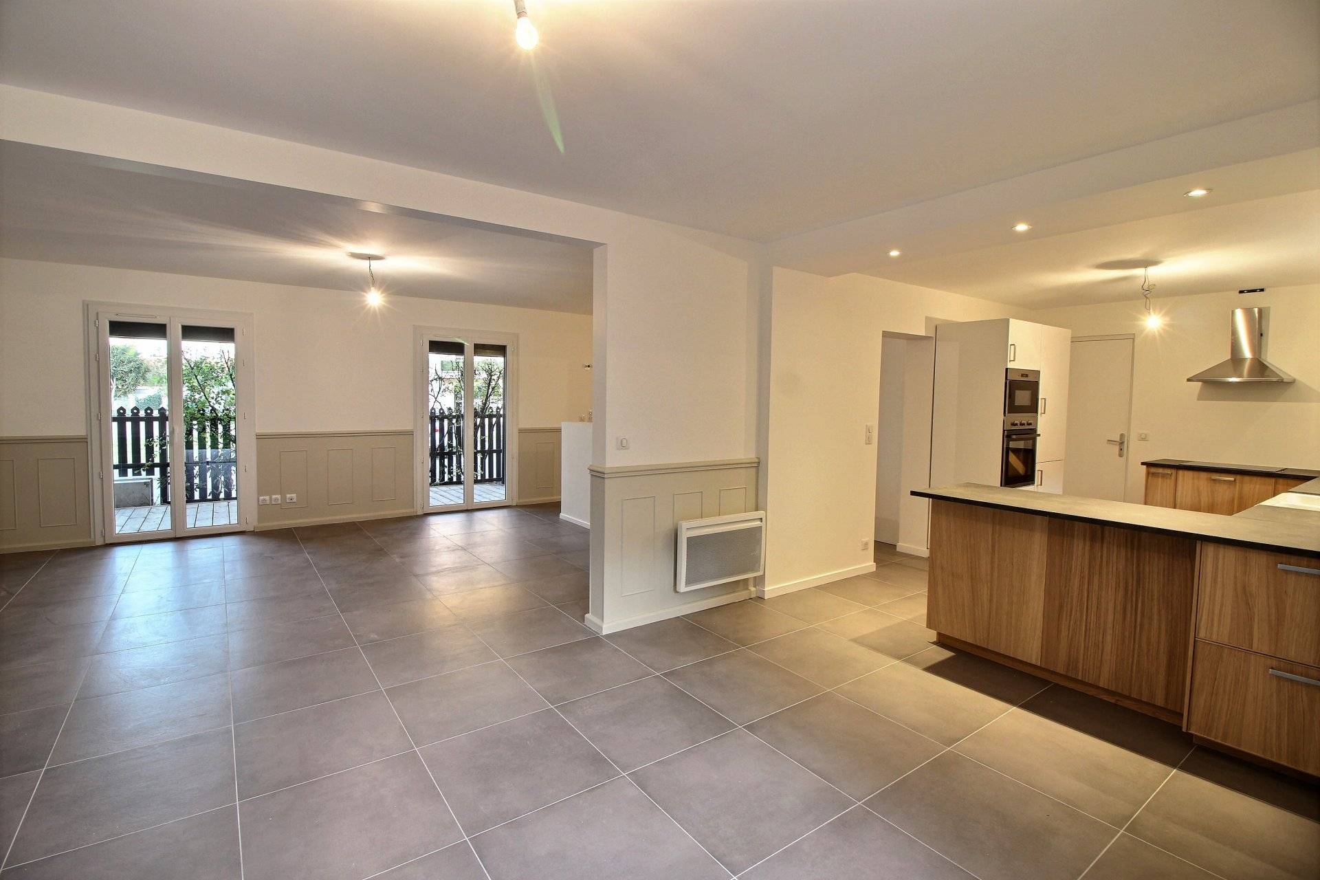 Achat belle villa rénovée avec jardin proche port Aiguillon Arcachon