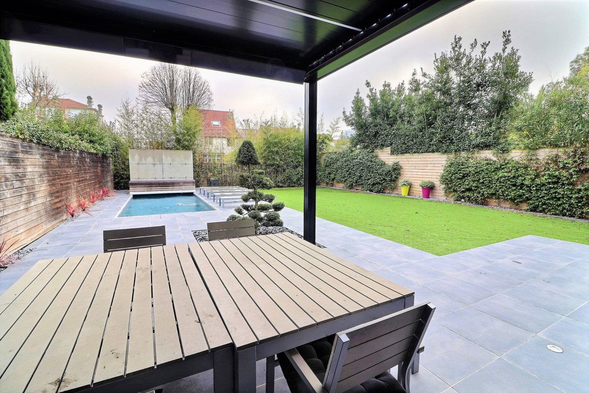 Vente d'une maison de prestige à Bordeaux centre