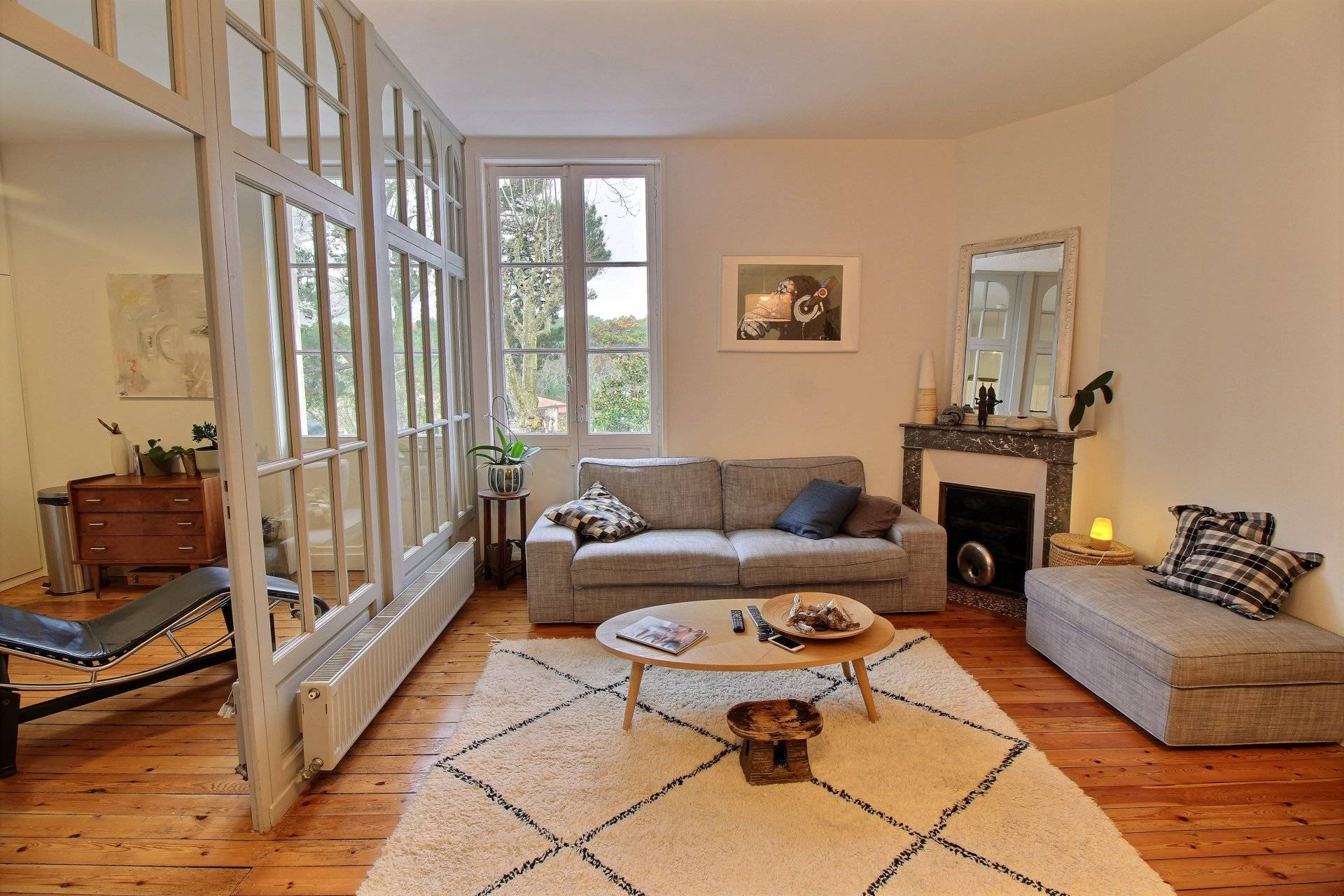 Vente superbe appartement rénové lumineux avec balcon en ville d'hiver ARCACHON