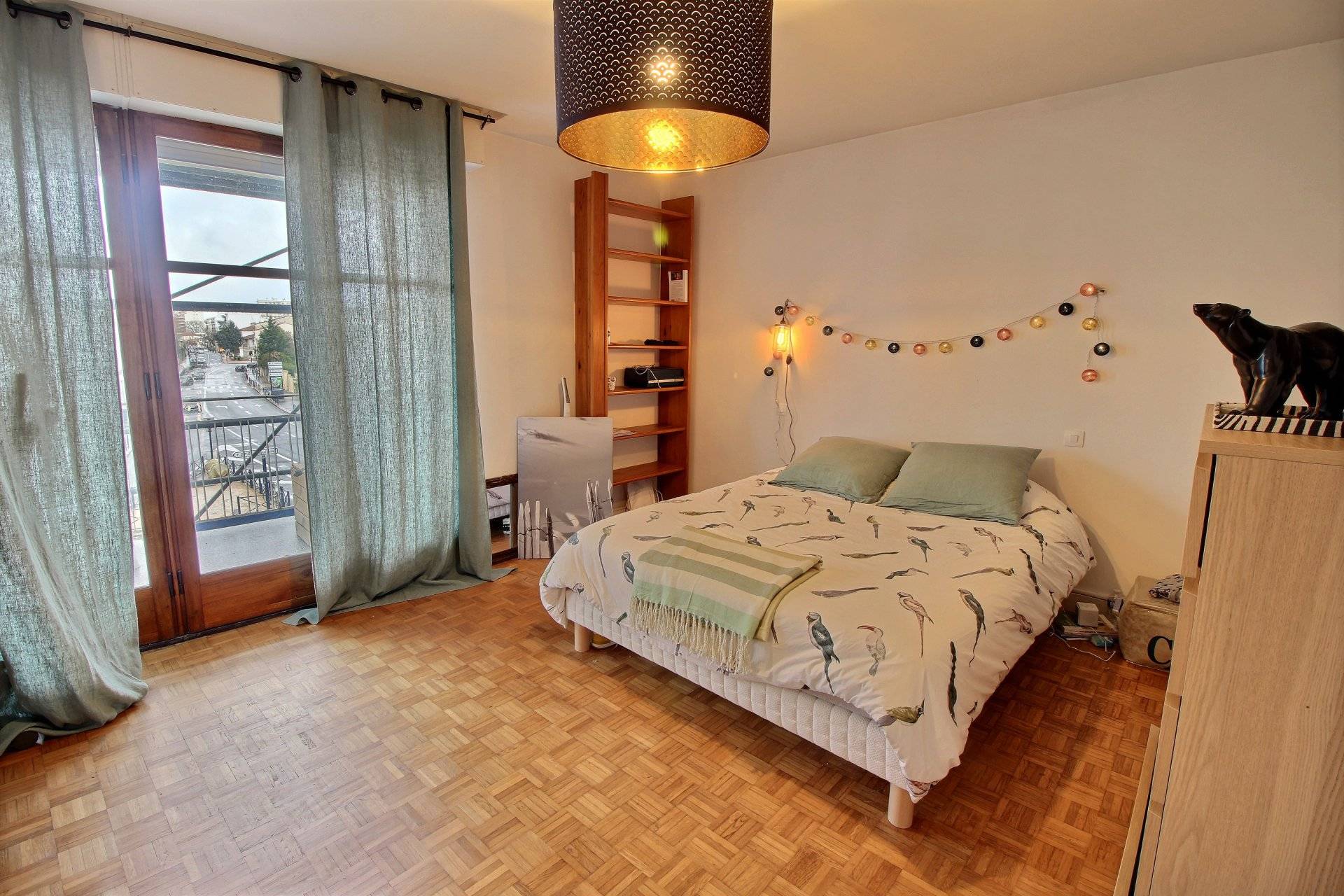 Acheter vaste appartement 3 chambres parc bordelais Bordeaux Cauderan