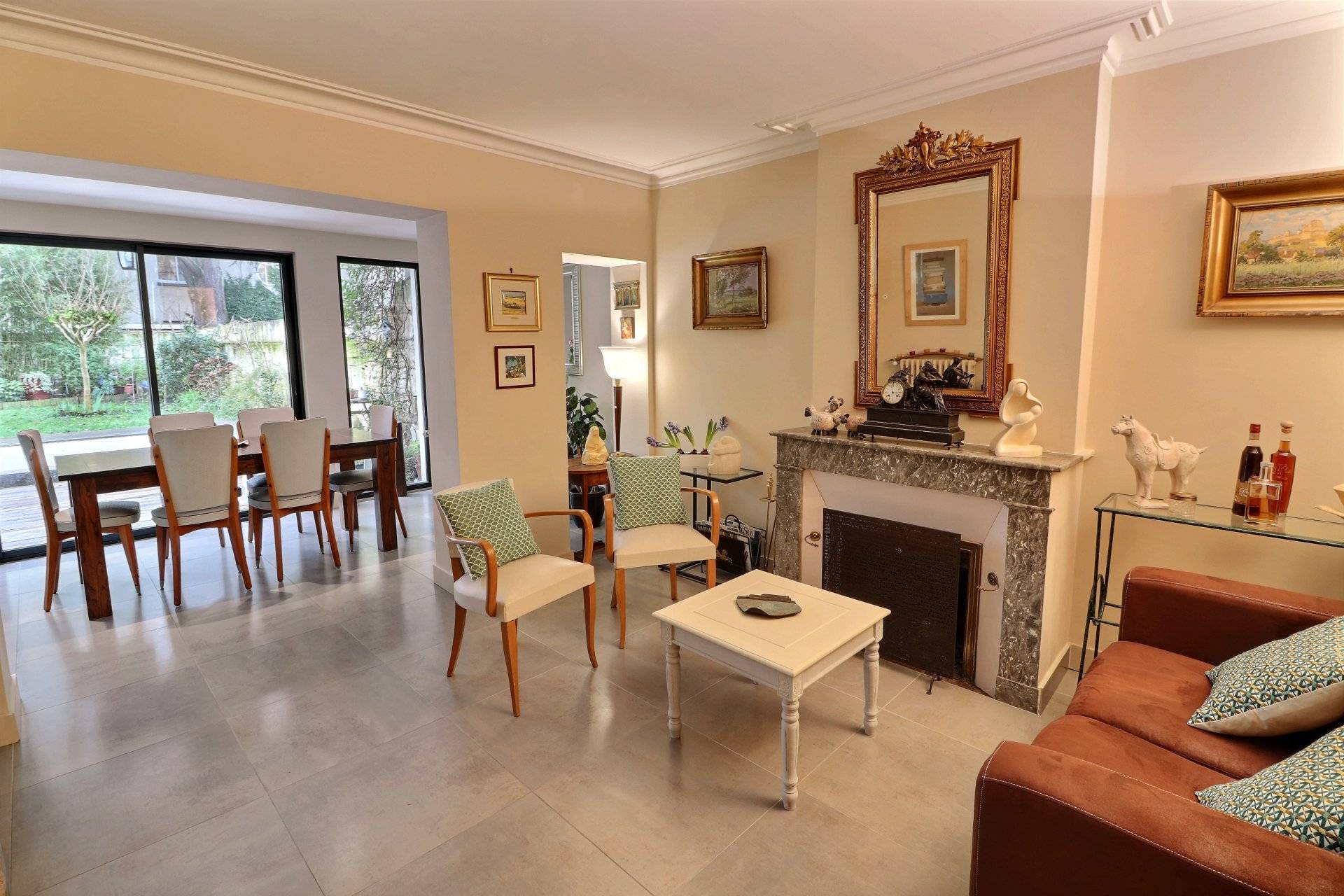 Vente charmante maison familiale avec piscine rare BORDEAUX SAINT GENES