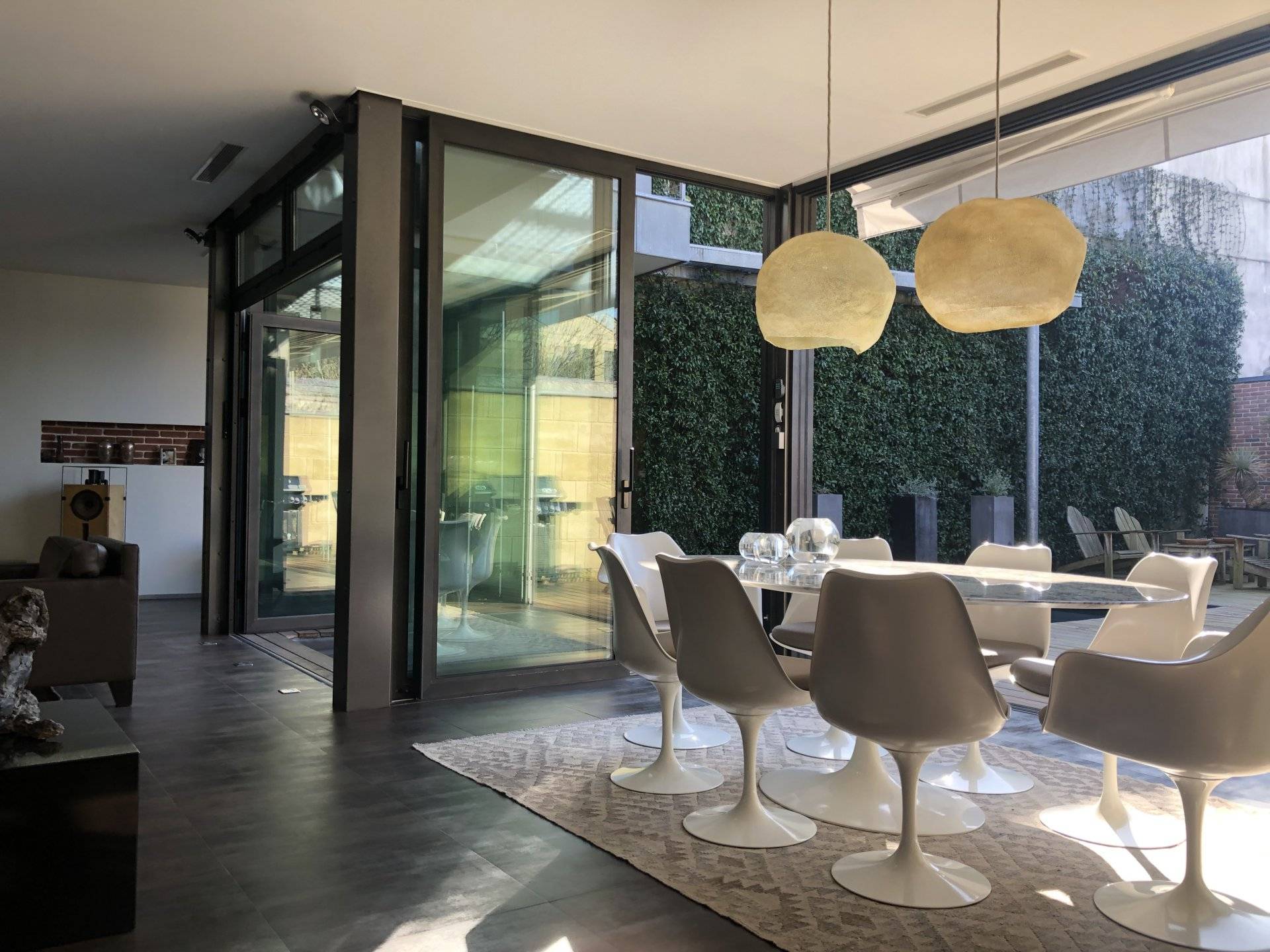 Recherche superbe maison contemporaine avec piscine Bordeaux Chartrons Jardin Public