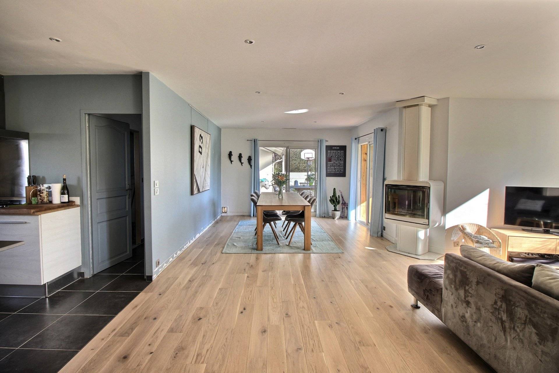 Vaste maison contemporaine avec piscine à vendre La Teste de Buch