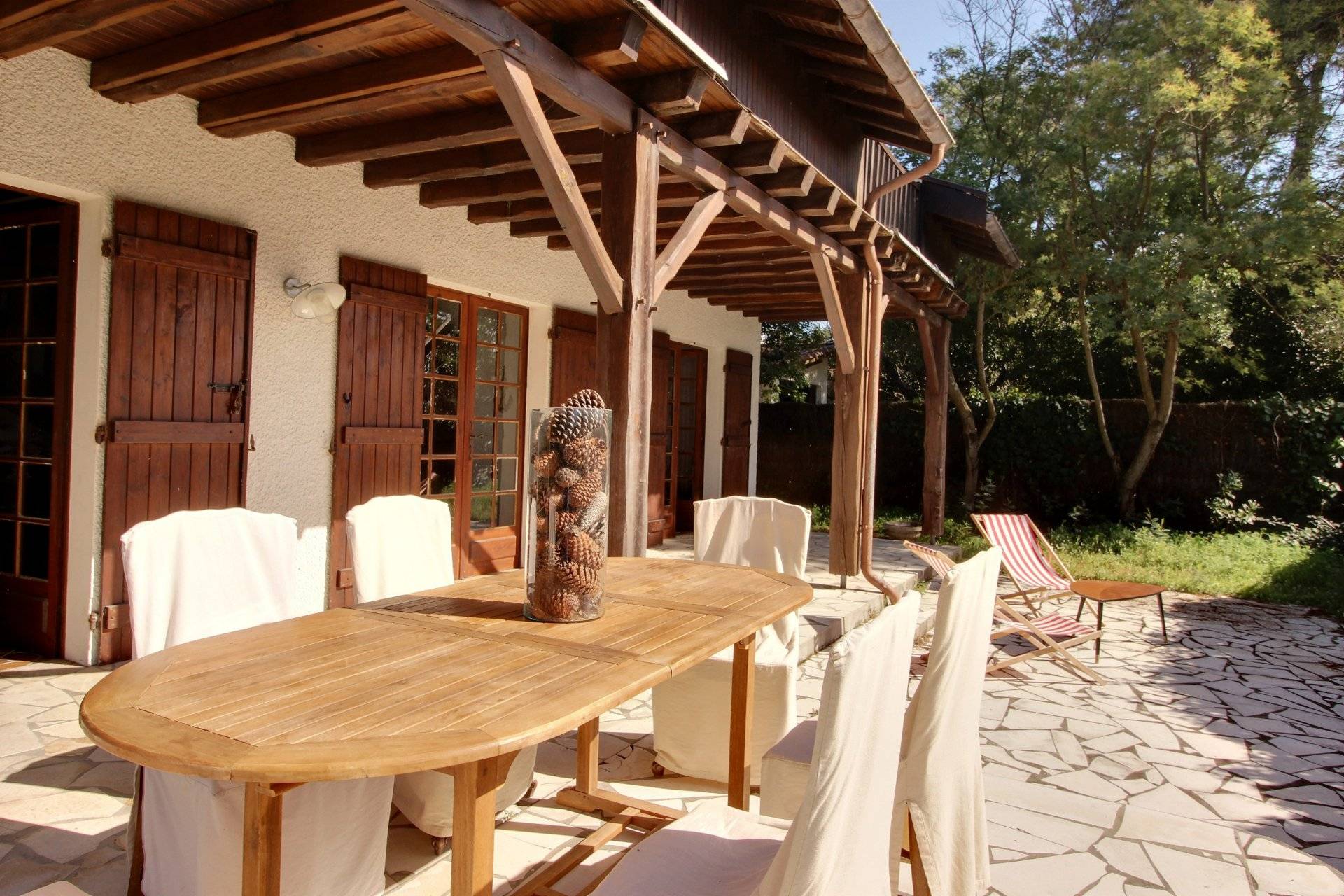 Vente maison traditionnelle familiale 4 chambres CAP FERRET CENTRE