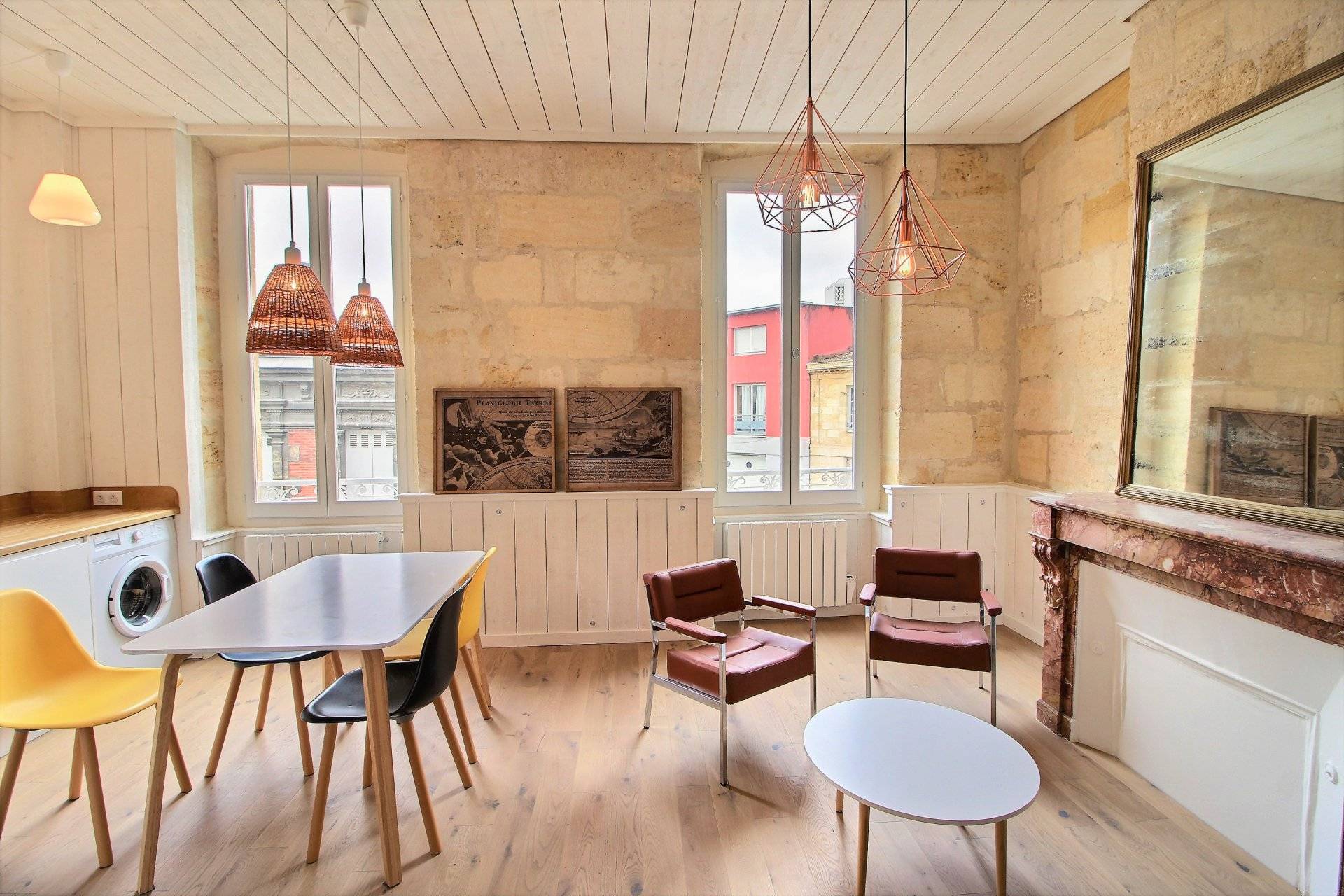 Immeuble de rapport de 3 appartements rénovés à vendre BORDEAUX MERIADECK