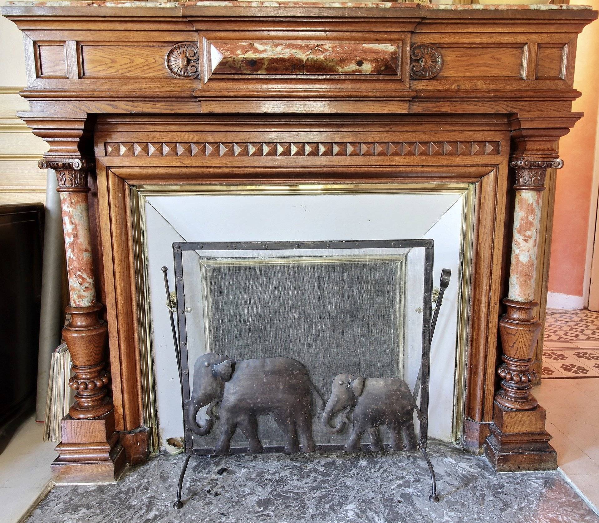 Élégant hôtel particulier en pierre avec jardin et piscine à vendre - BORDEAUX