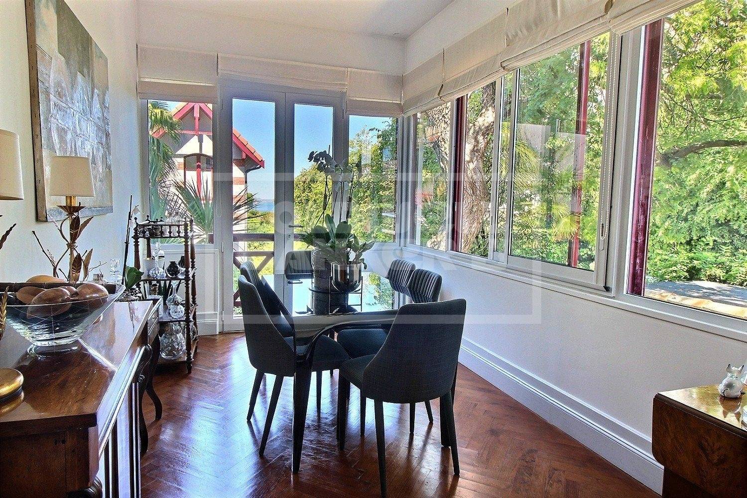 Appartement 2 chambres avec jardin et parking proche plage à vendre ARCACHON CENTRE