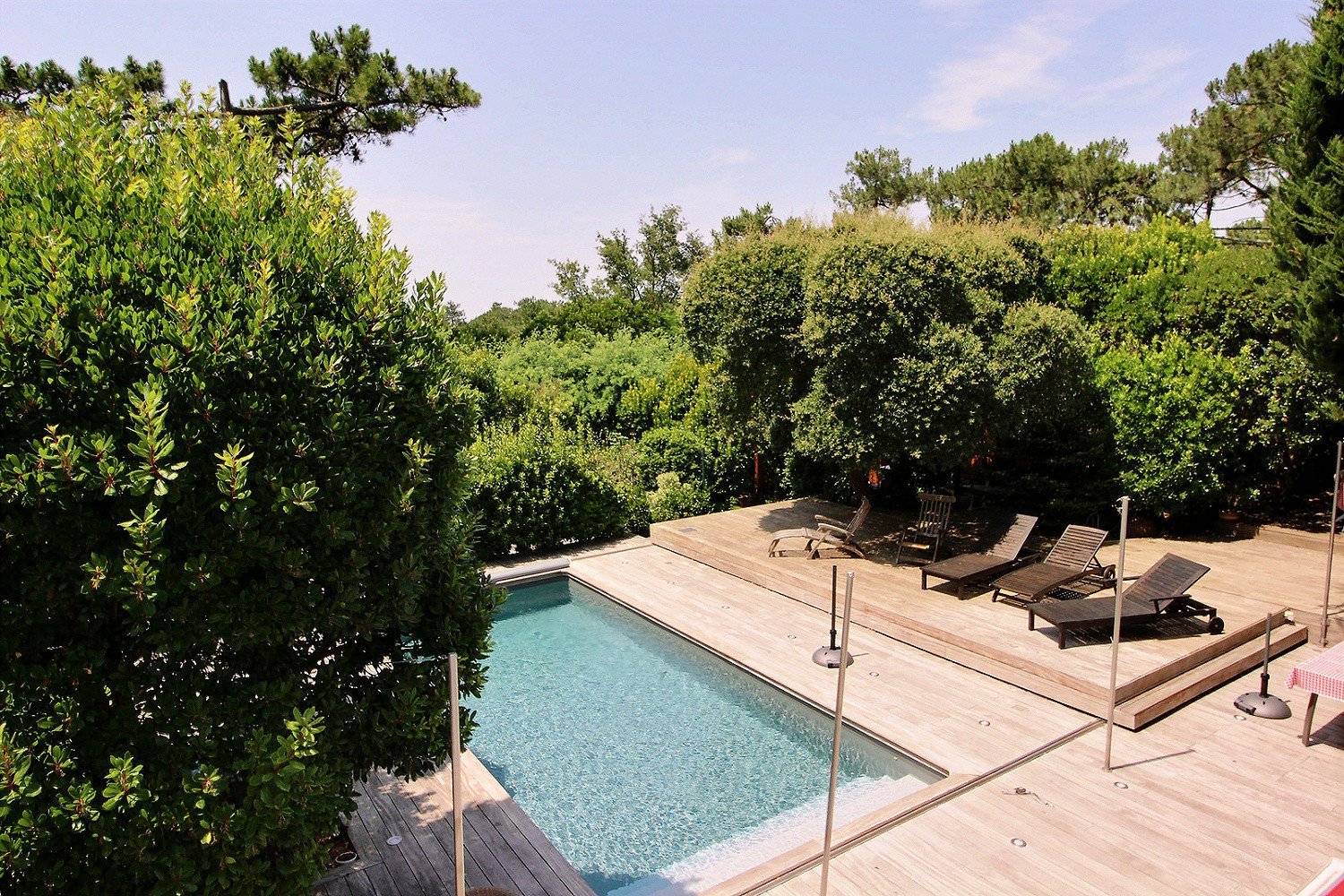 villa avec piscine à vendre au canon