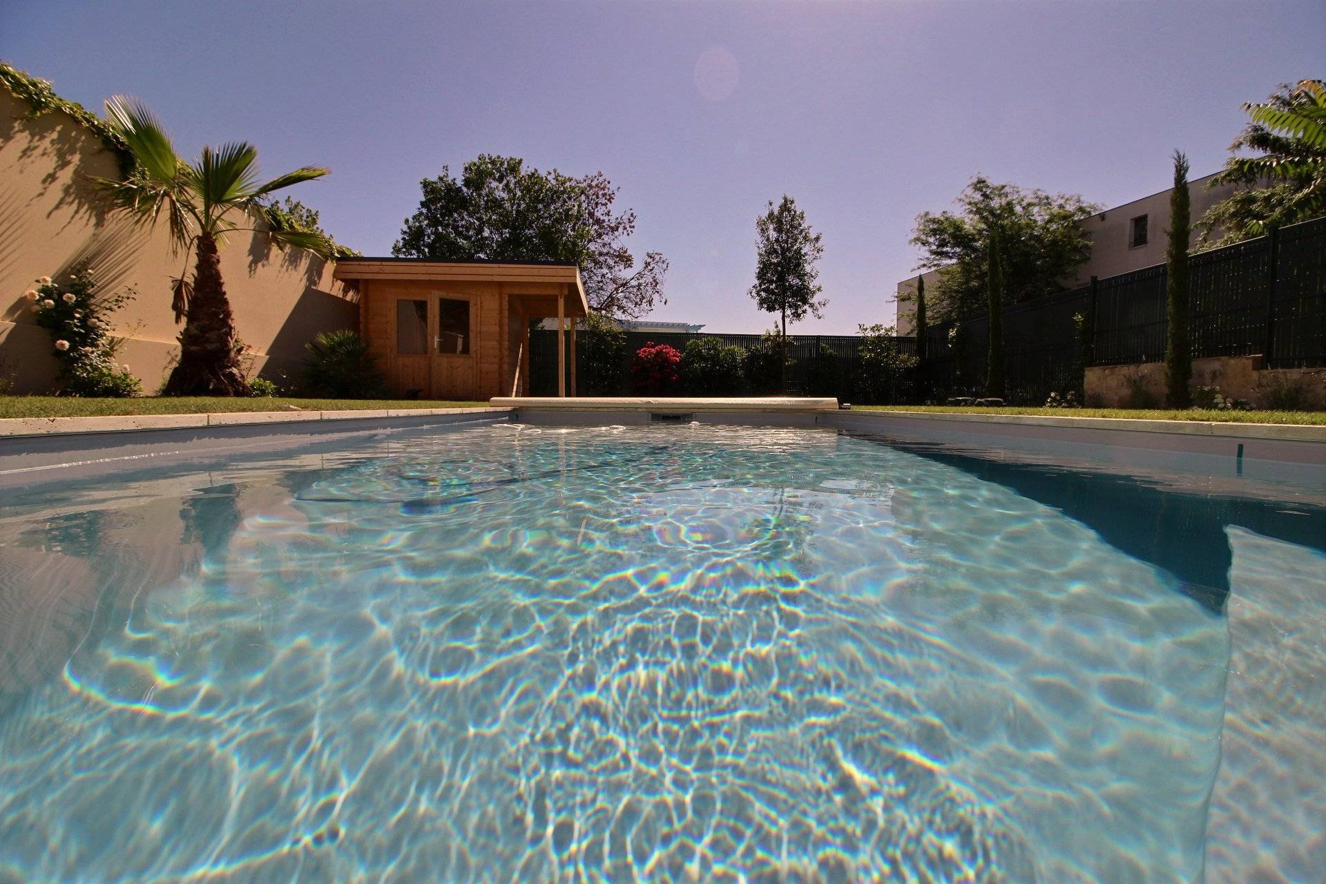 Vente d'un appartement avec piscine à bordeaux