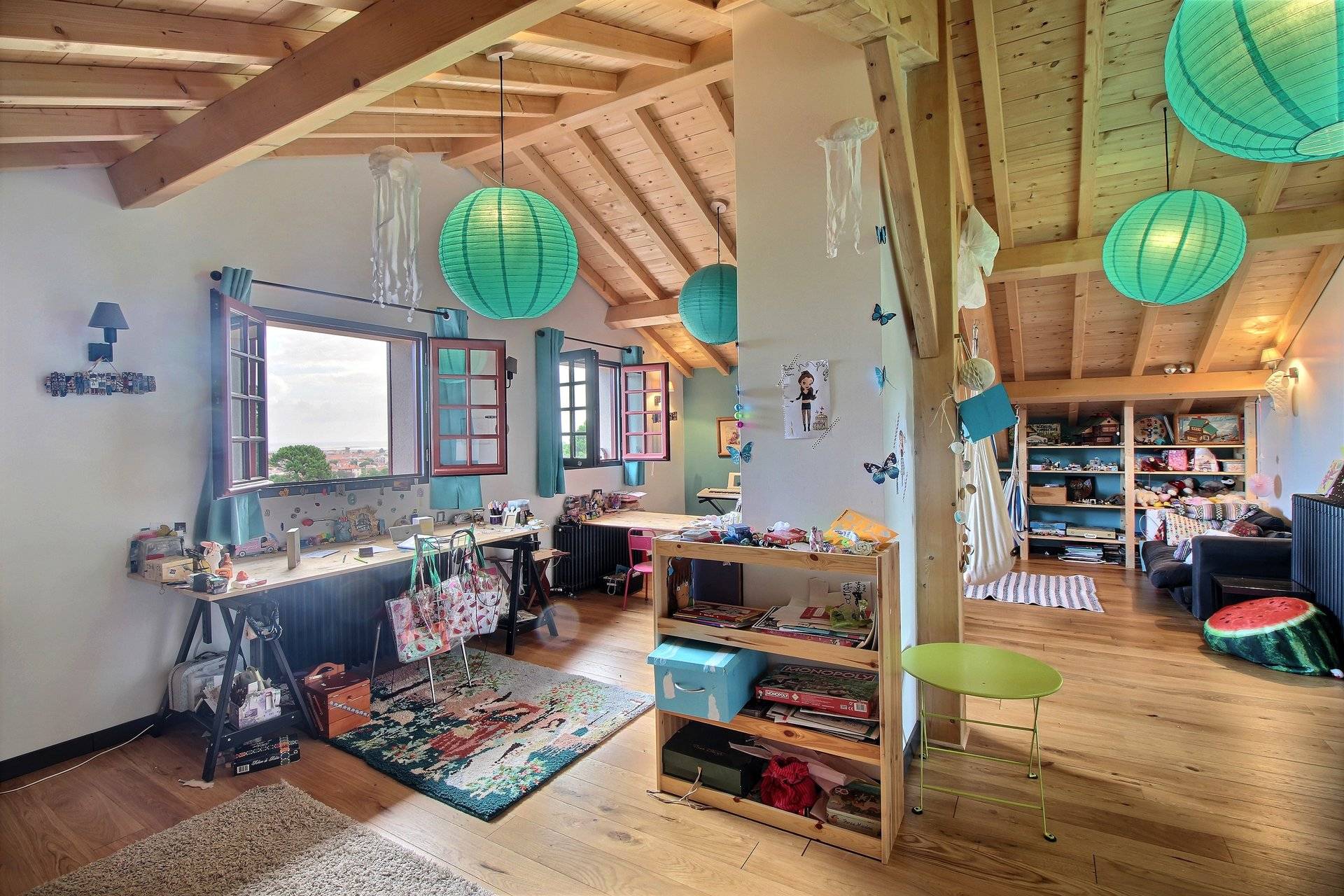 recherche une villa avec piscine et dépendance à arcachon