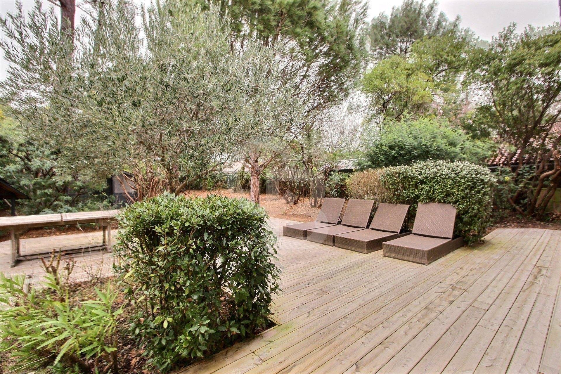 Villa de charme typique à vendre LEGE CAP FERRET