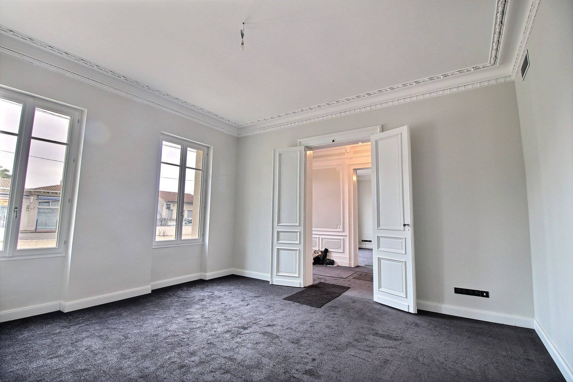 Immeuble de Bureau - Maison de maître rénovée à vendre À LA TESTE-DE-BUCH