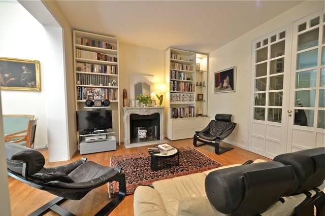 Maison bourgeoise 5 chambres avec jardin et parking à vendre BORDEAUX SAINT SEURIN