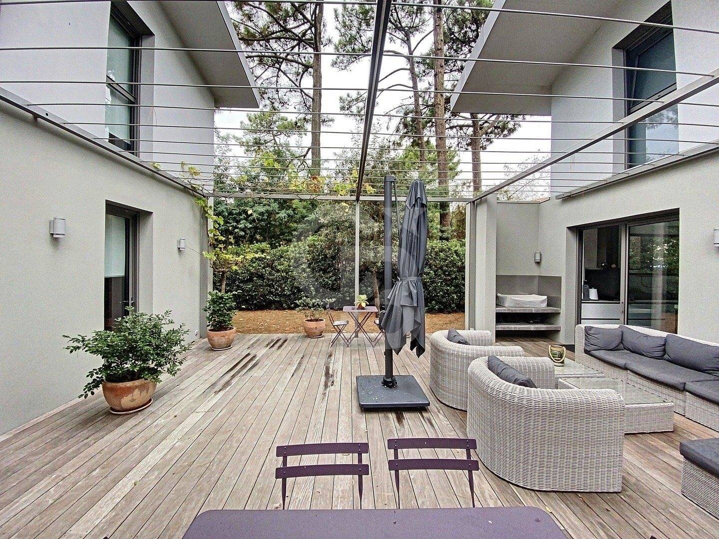 Propriété - Ensemble de 2 villas de haut standing avec vue bassin - Arcachon Pereire