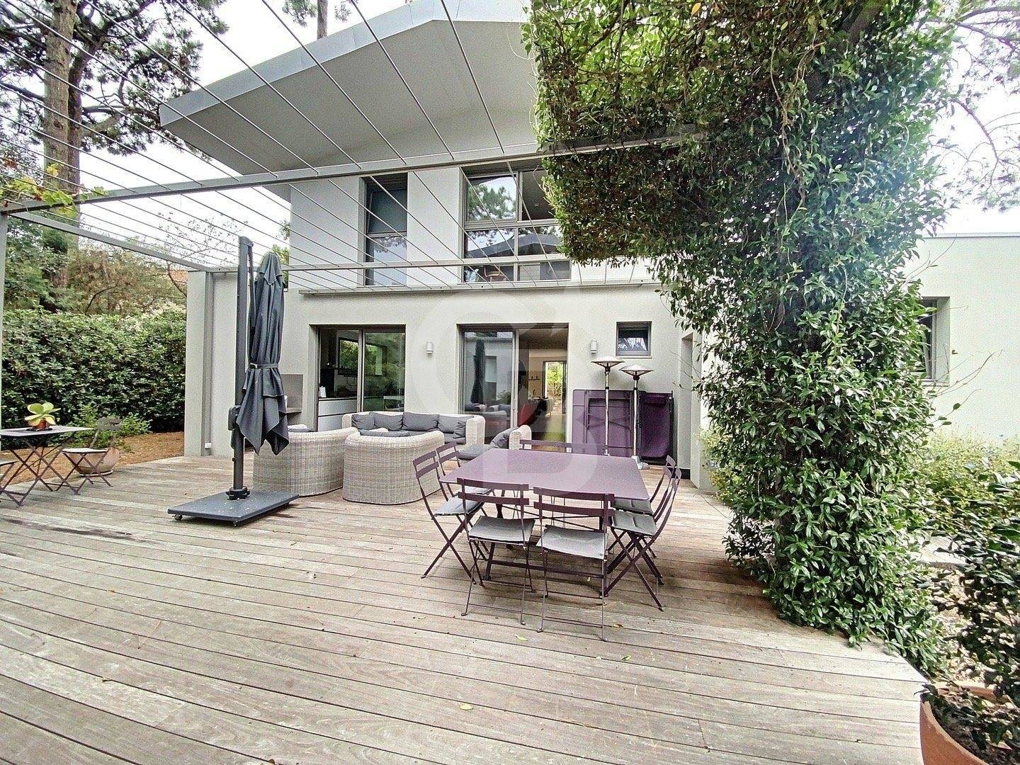 Propriété - Ensemble de 2 villas de haut standing avec vue bassin - Arcachon Pereire