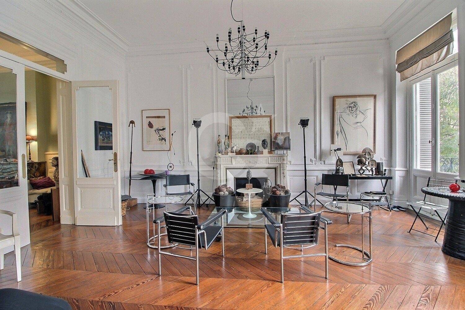 Vente Appartement de 175m² avec terasse BORDEAUX JARDIN PUBLIC