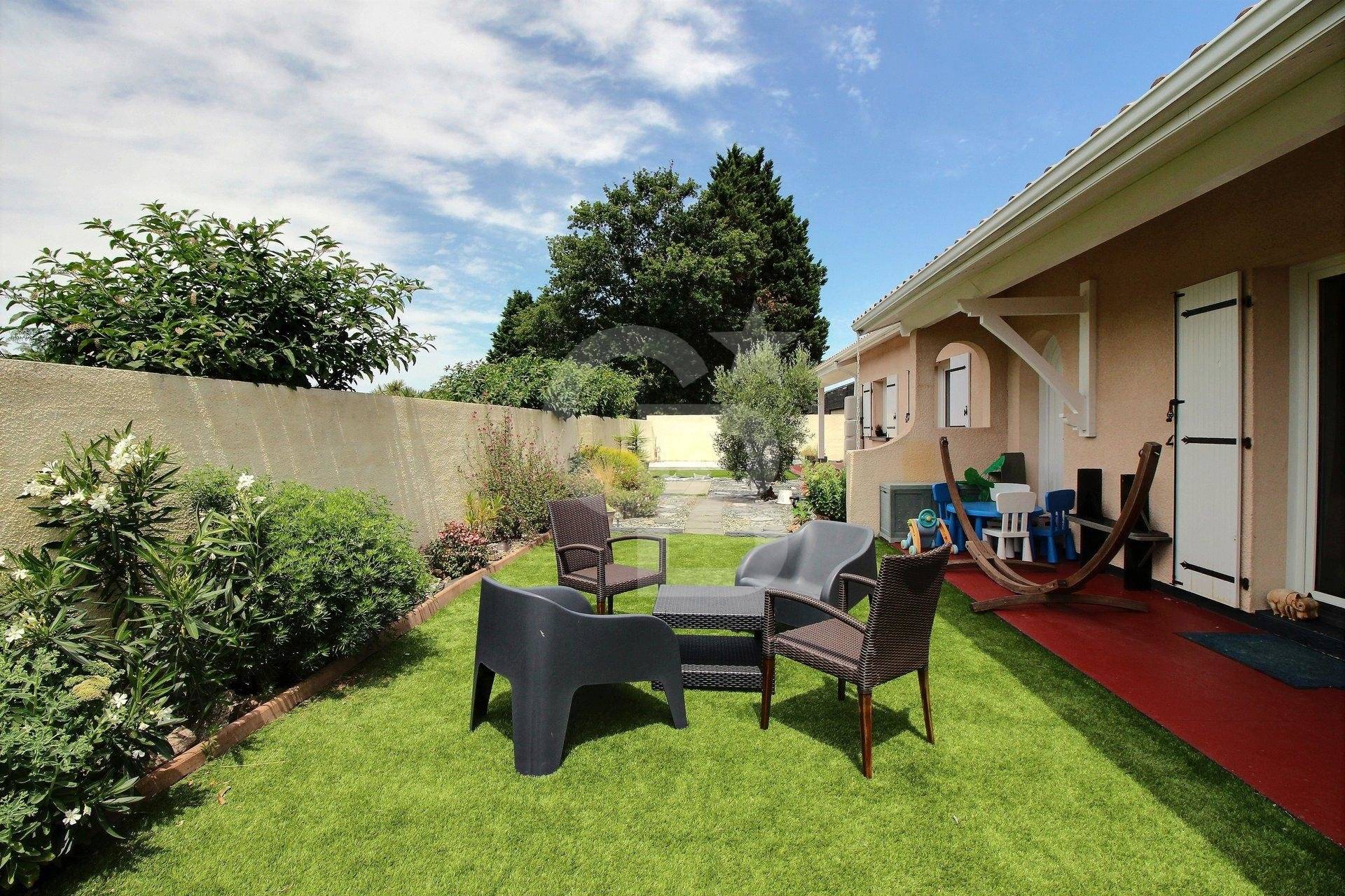 Vente belle maison familiale de plain pied 5 chambres LA TESTE DE BUCH