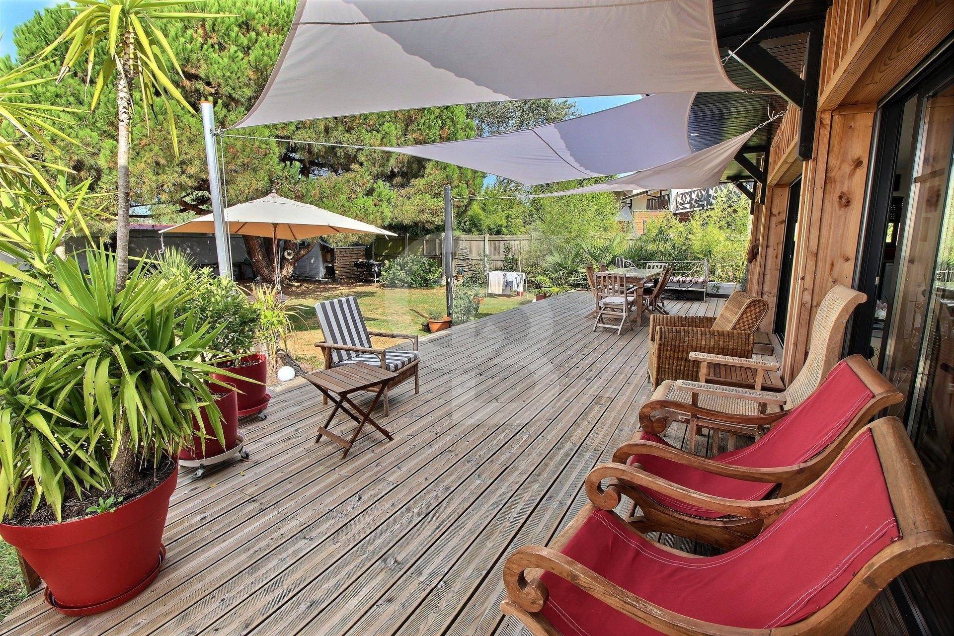 Recherche maison 3 chambres arcachon