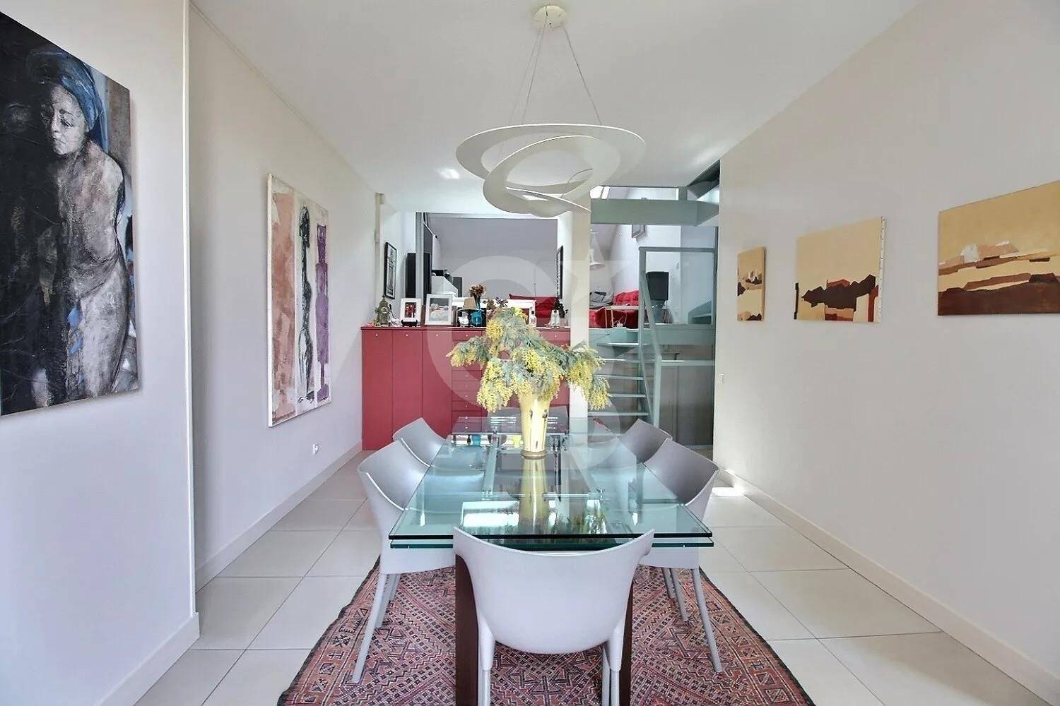 Charmante échoppe bordelaise avec jardin et garage à vendre à Bordeaux Jardin Public