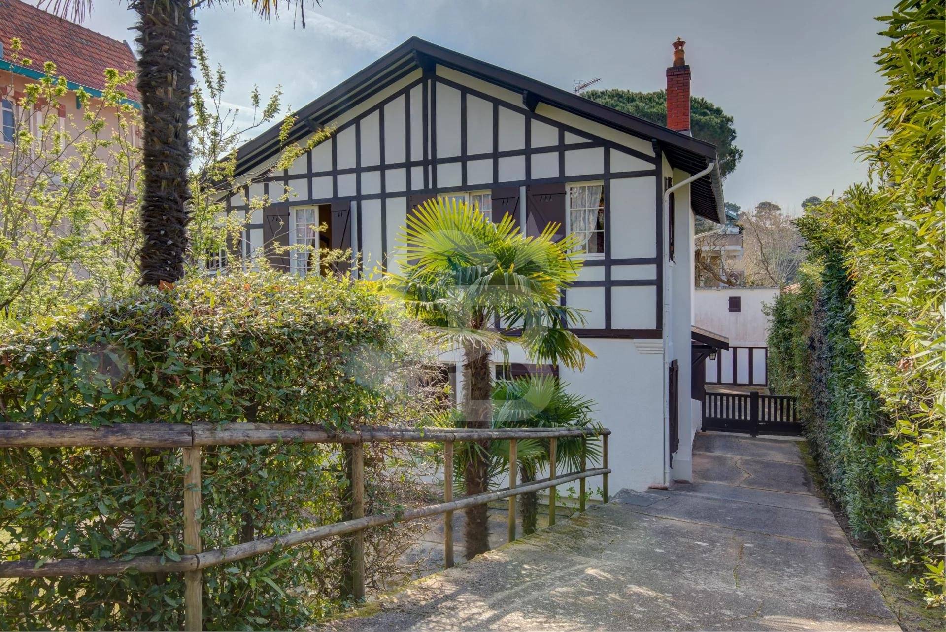 vente Maison familiale de charme proche plage à ARCACHON VILLE DE PRINTEMPS